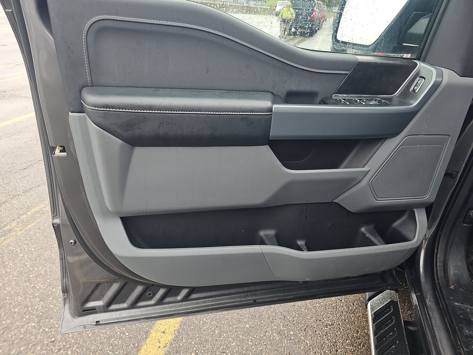 2023 Ford F-150 Hybrid XLT AWD