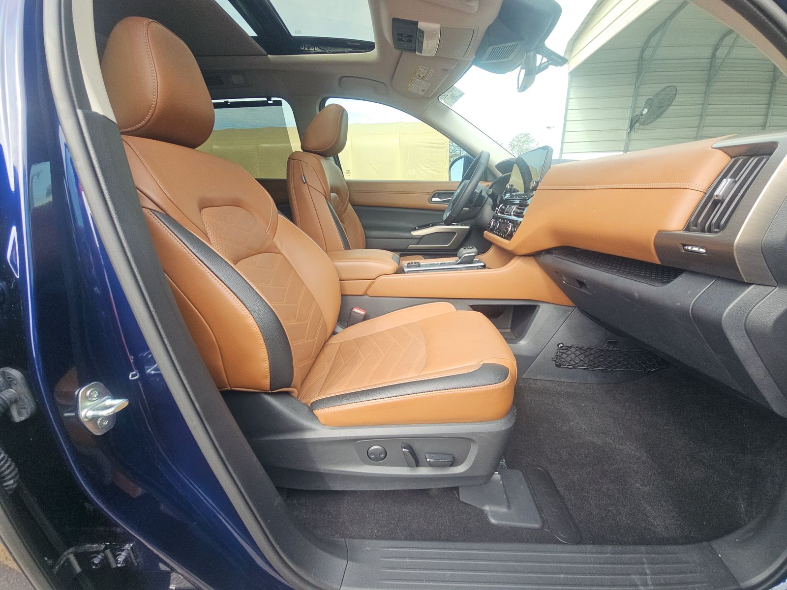 2023 Nissan Pathfinder Platinum AWD