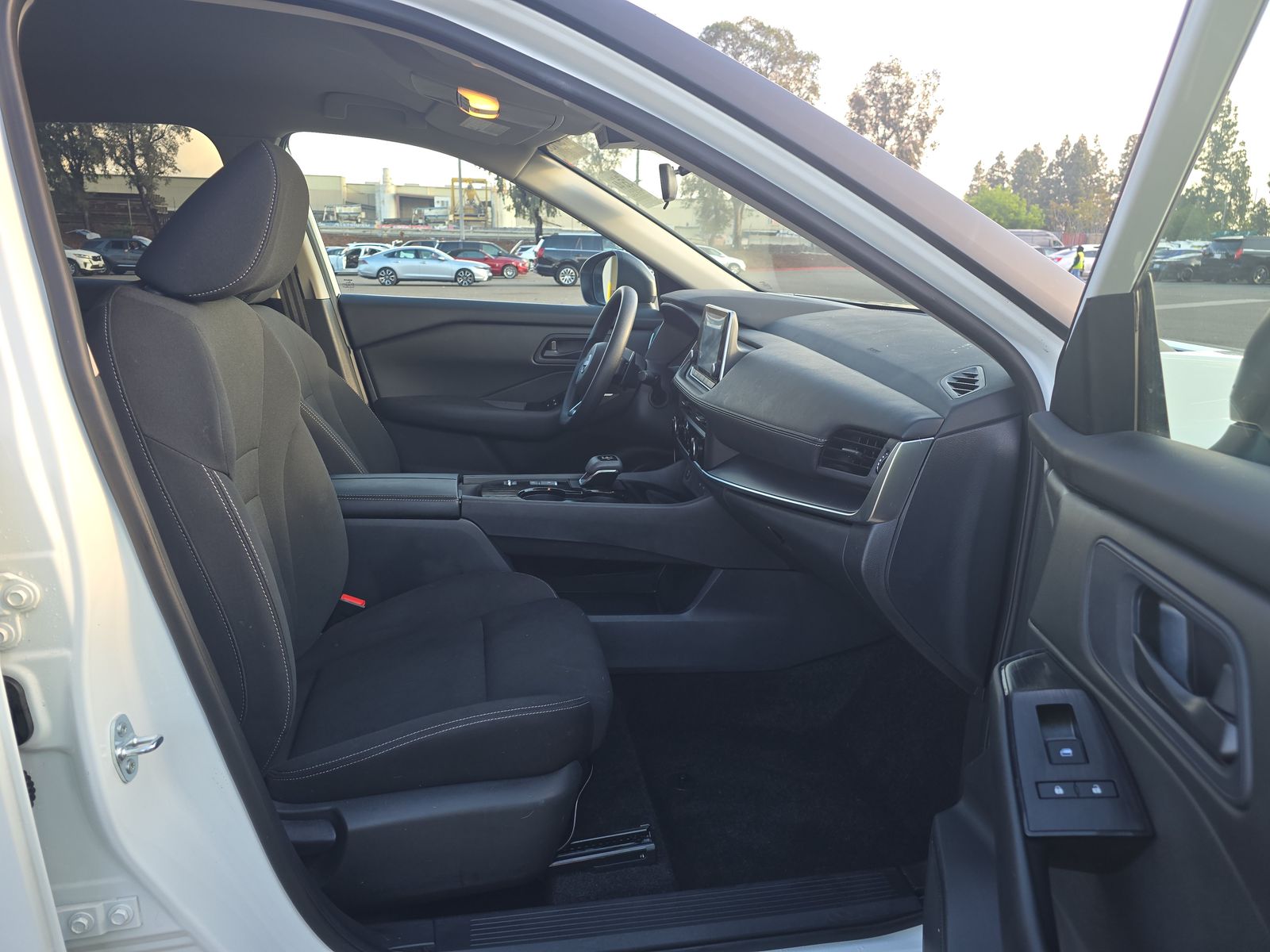 2024 Nissan Rogue S FWD