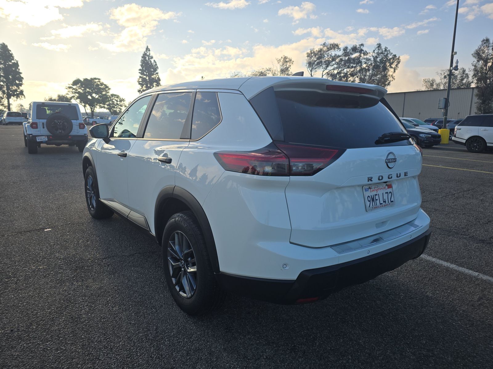 2024 Nissan Rogue S FWD