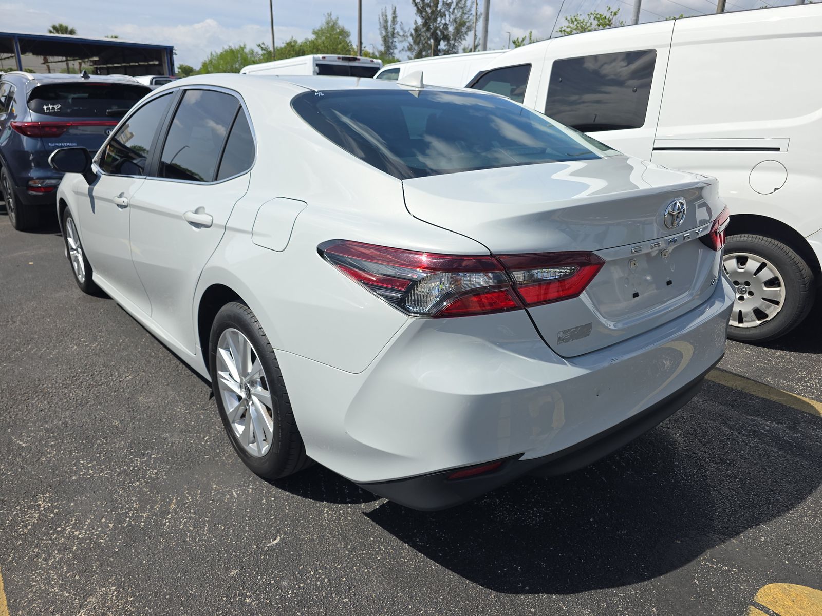 2022 Toyota Camry LE FWD