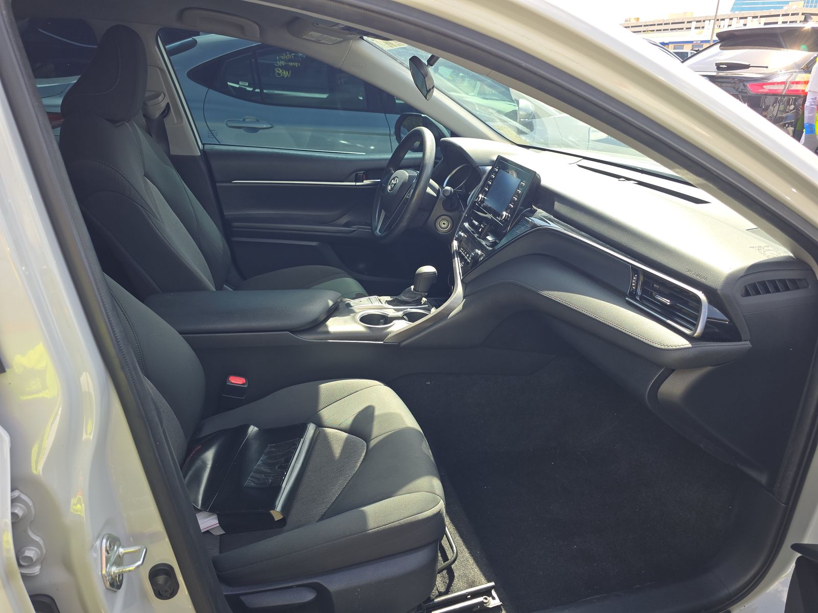 2022 Toyota Camry LE FWD