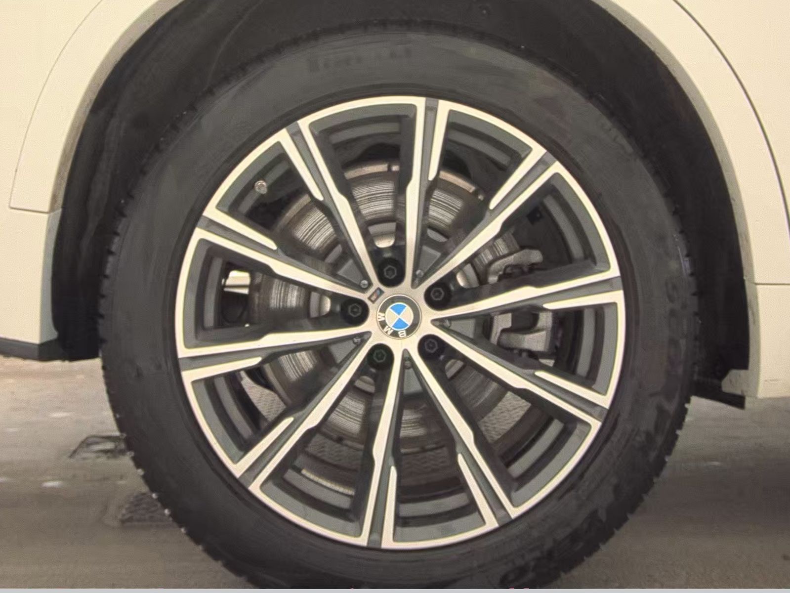 2026 BMW X5 xDrive50e AWD