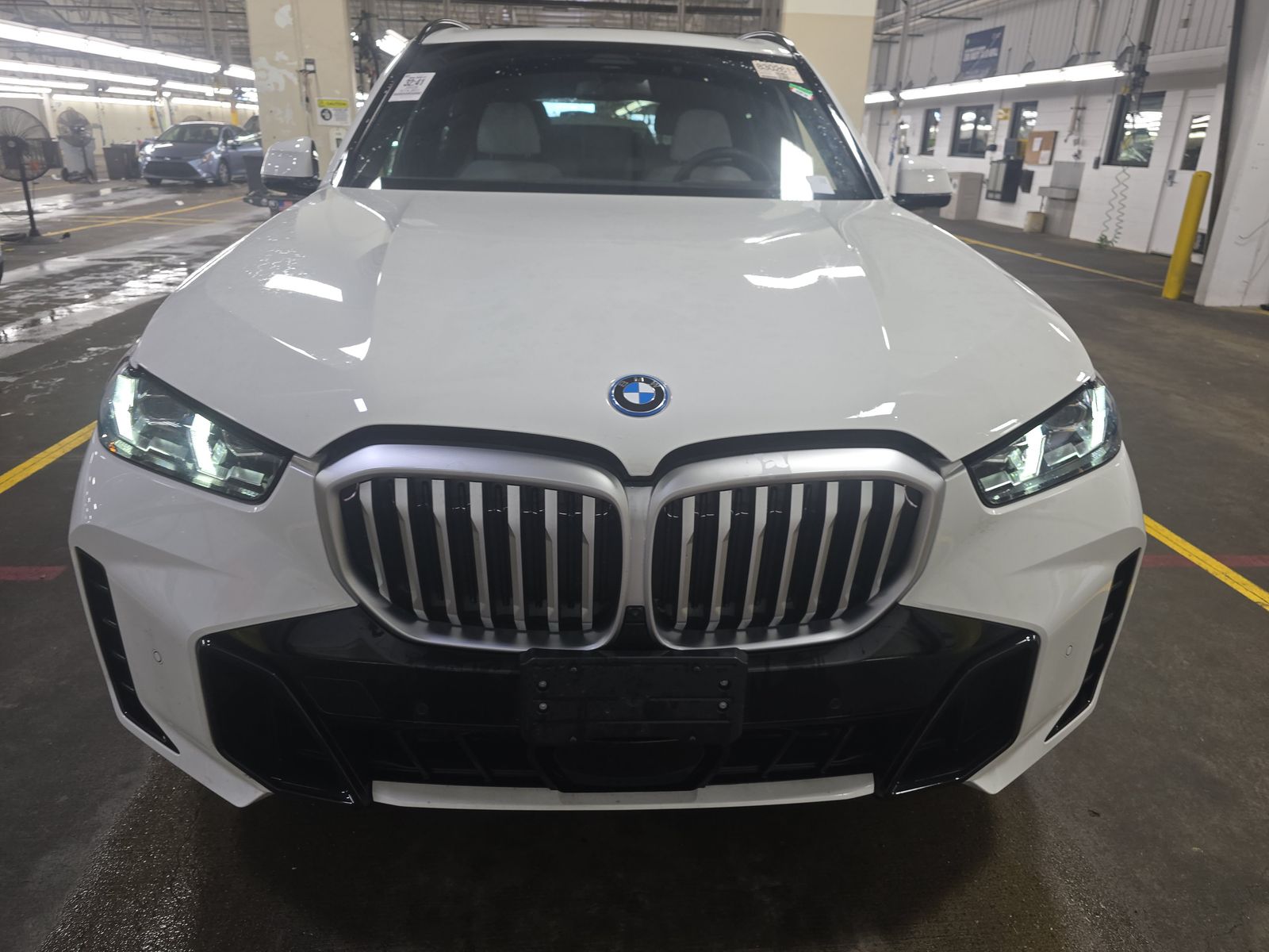 2026 BMW X5 xDrive50e AWD
