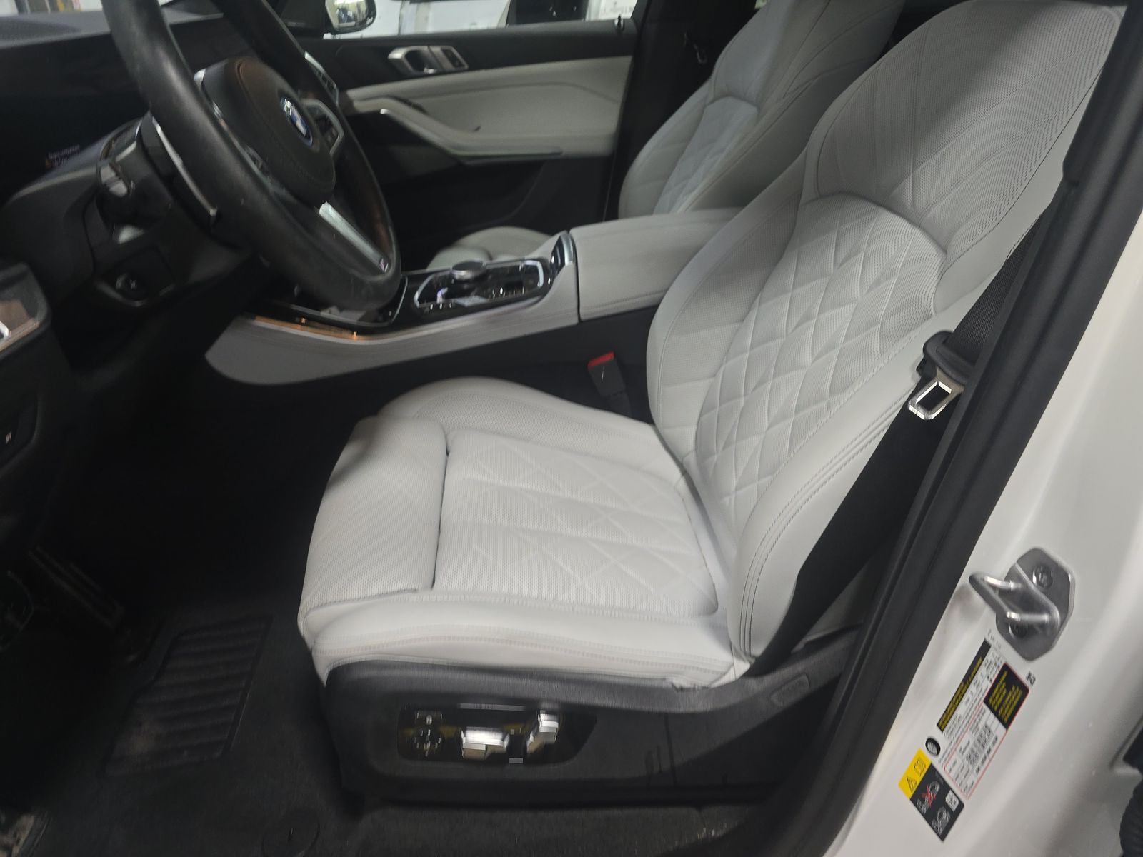 2026 BMW X5 xDrive50e AWD