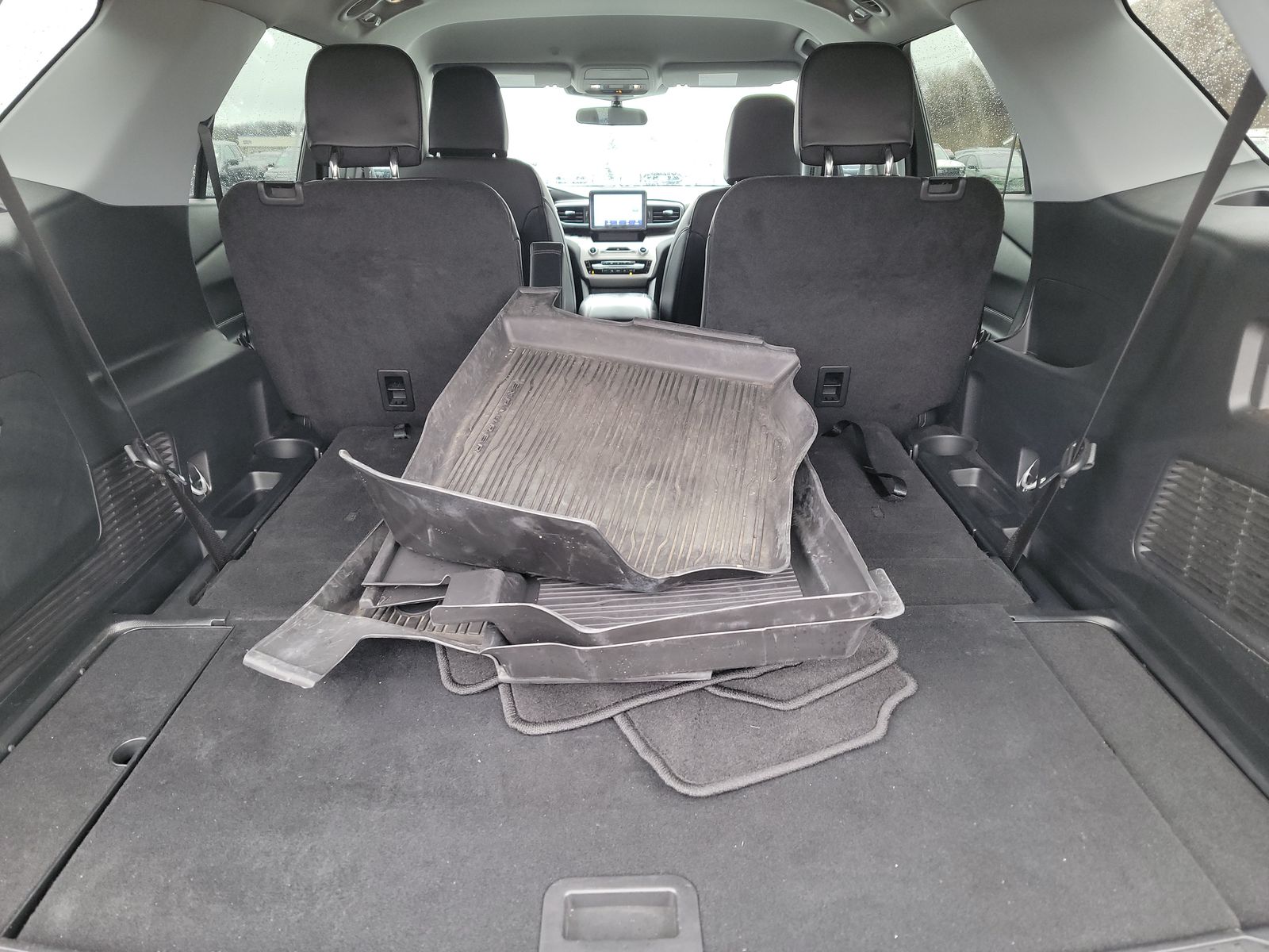 2023 Ford Explorer XLT AWD