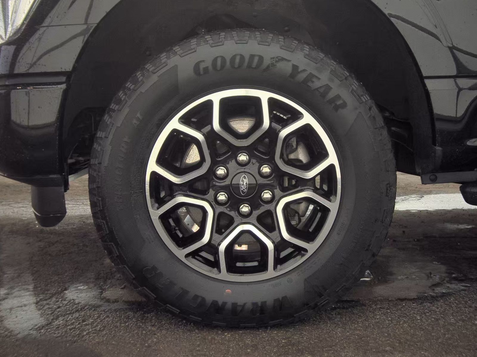 2023 Ford F-150 XLT AWD