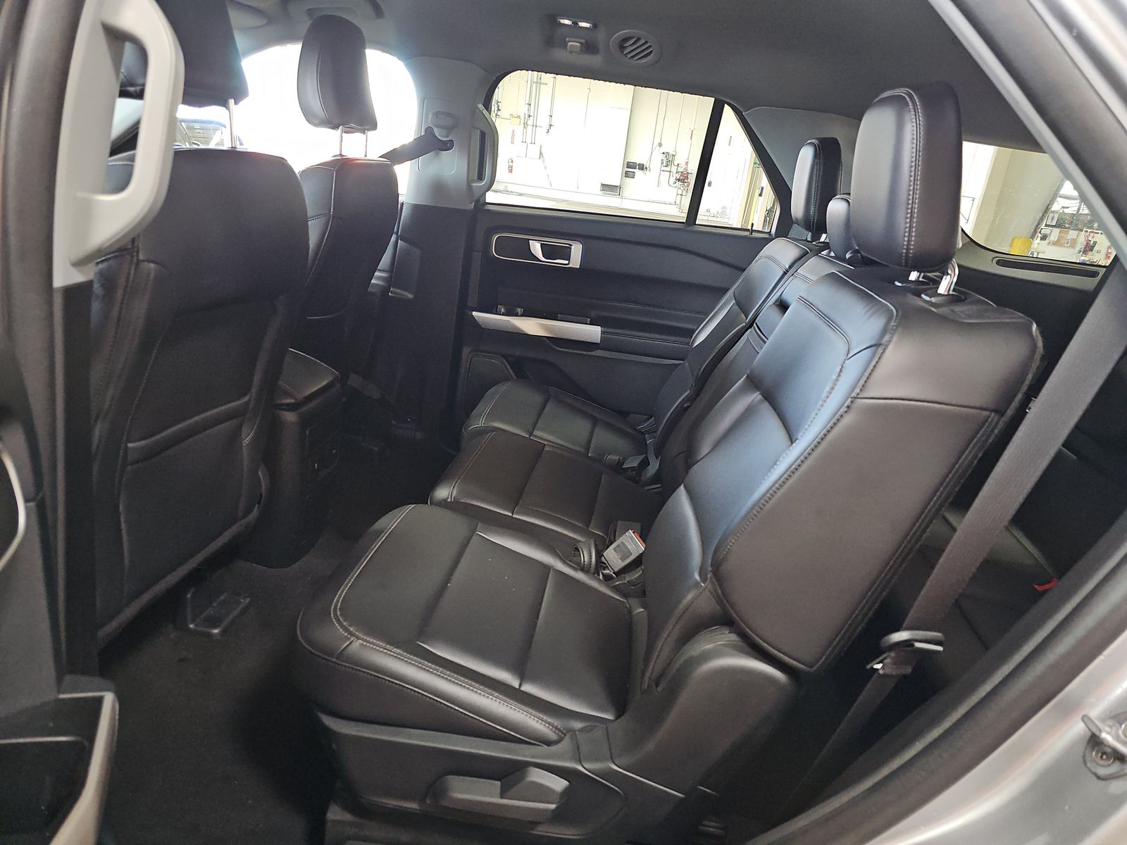 2023 Ford Explorer XLT AWD