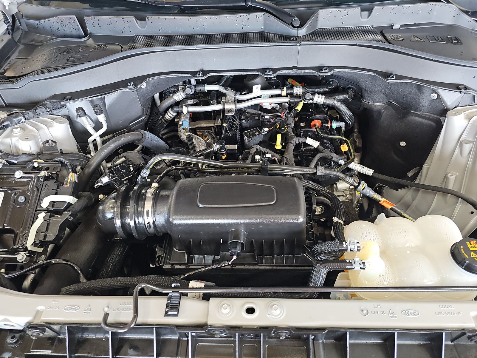 2023 Ford Explorer XLT AWD