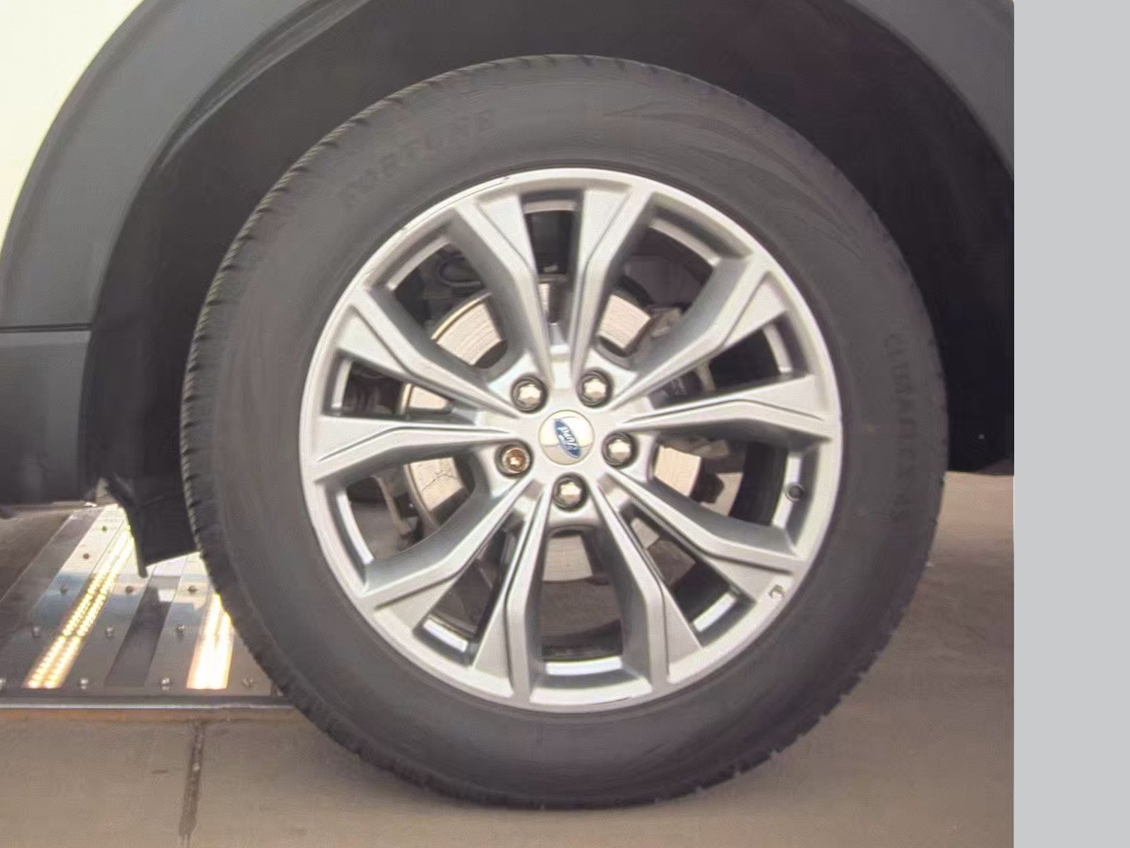 2022 Ford Explorer XLT AWD