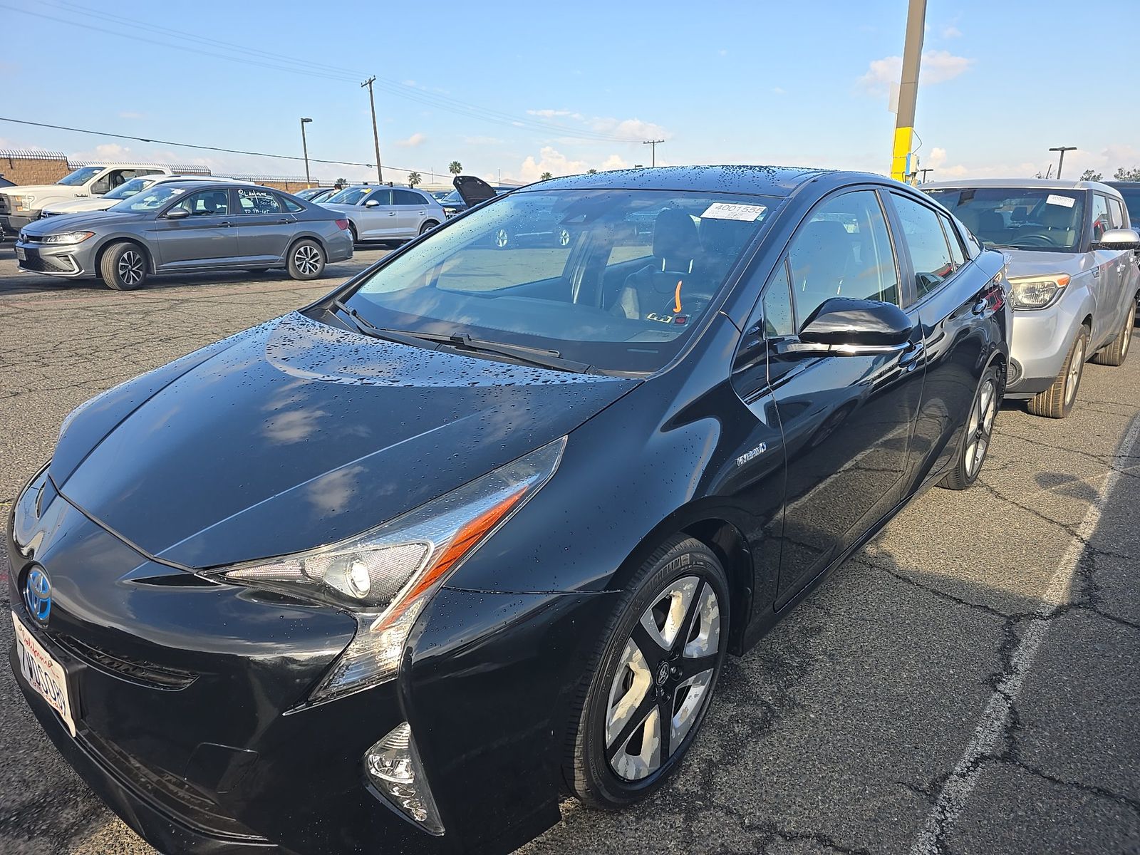 2016 Toyota Prius Three Touring FWD