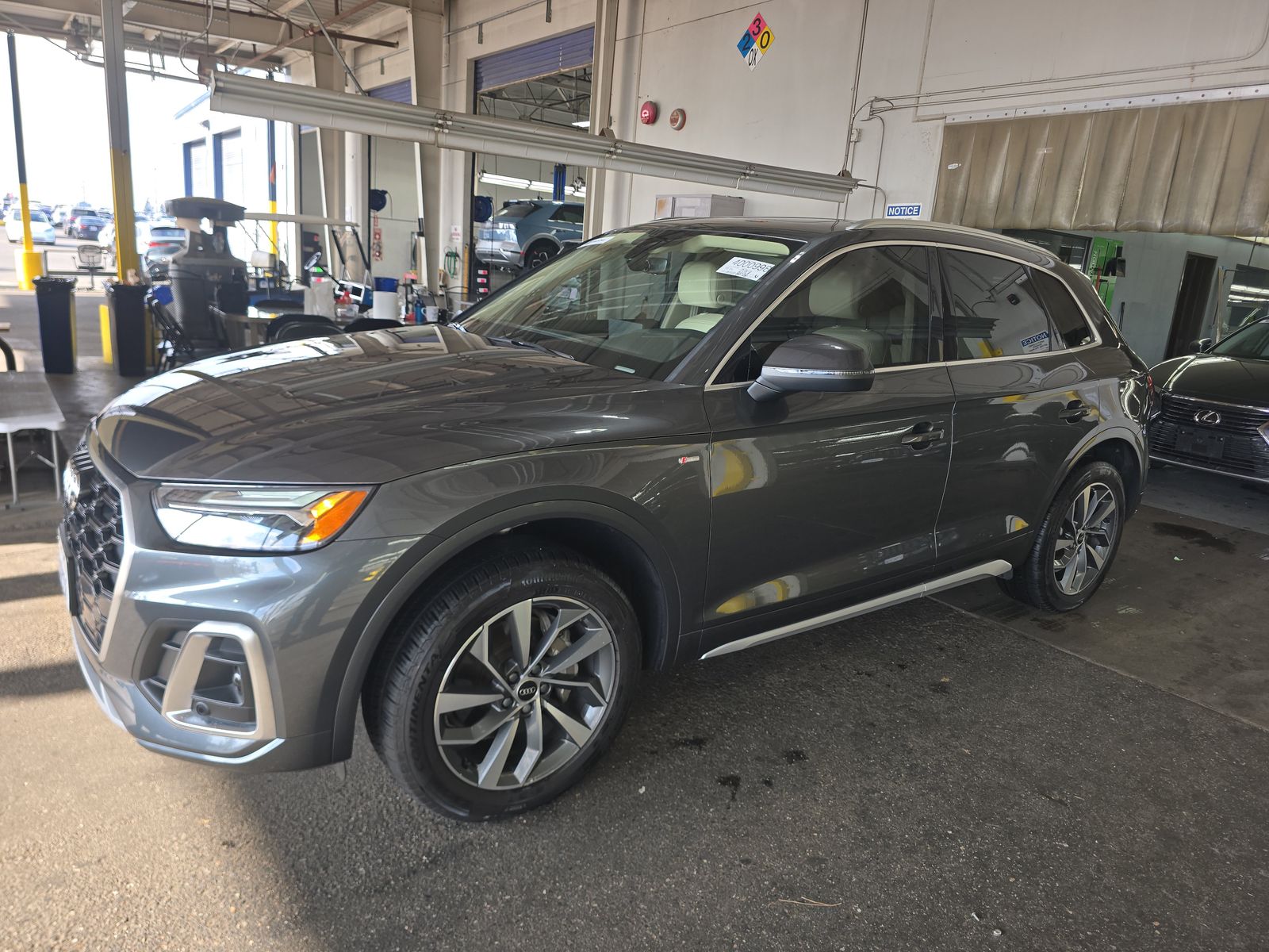 2022 Audi Q5 S line Premium AWD