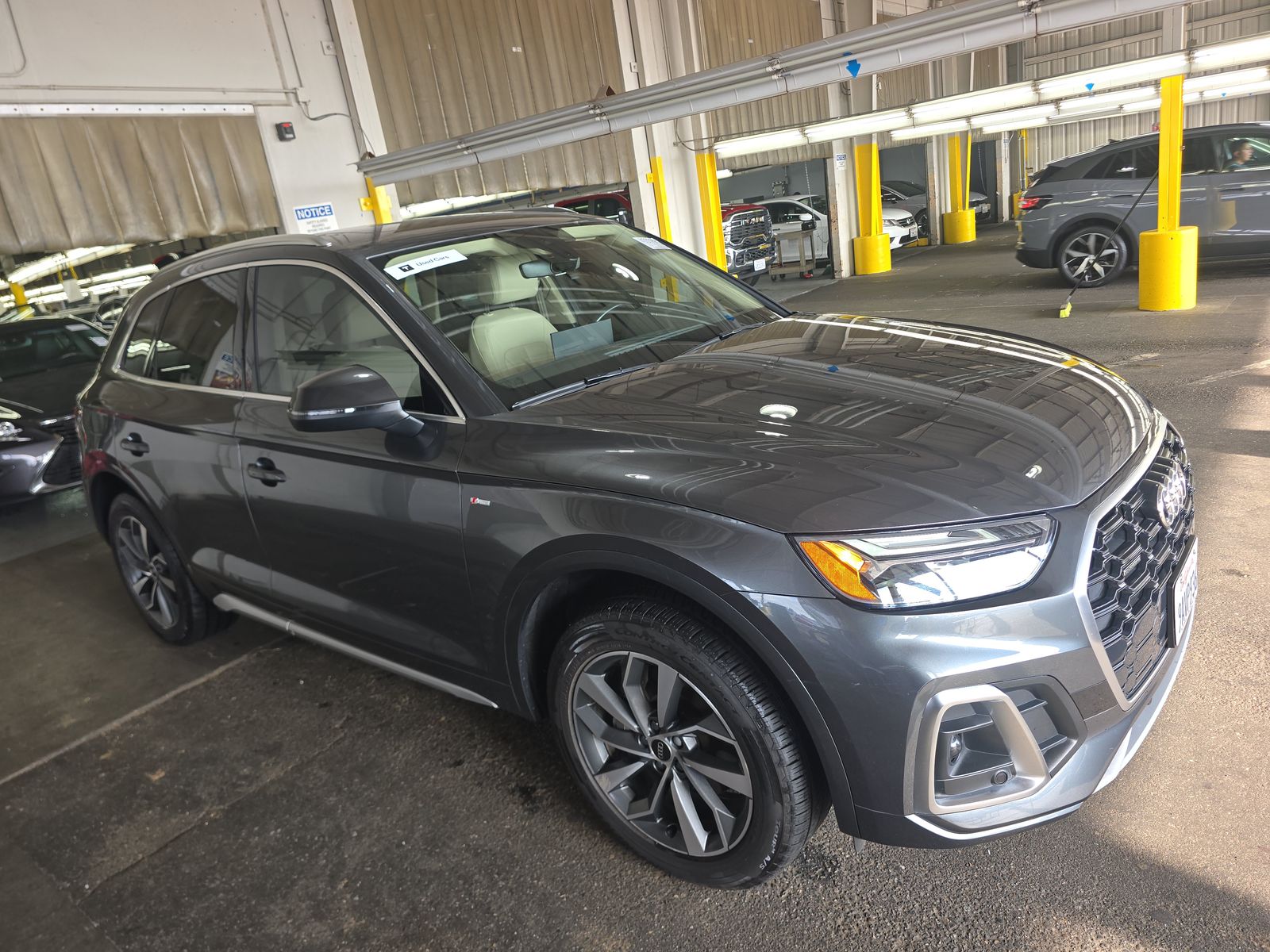 2022 Audi Q5 S line Premium AWD