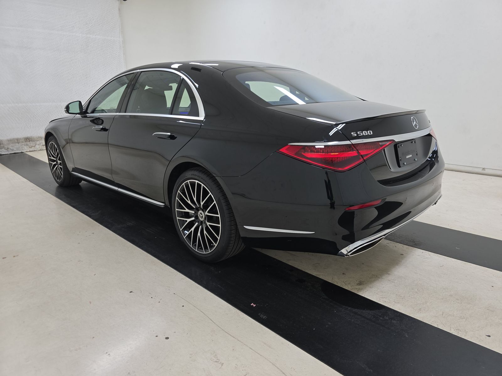 MERCEDES-BENZ S-CLASS - 7