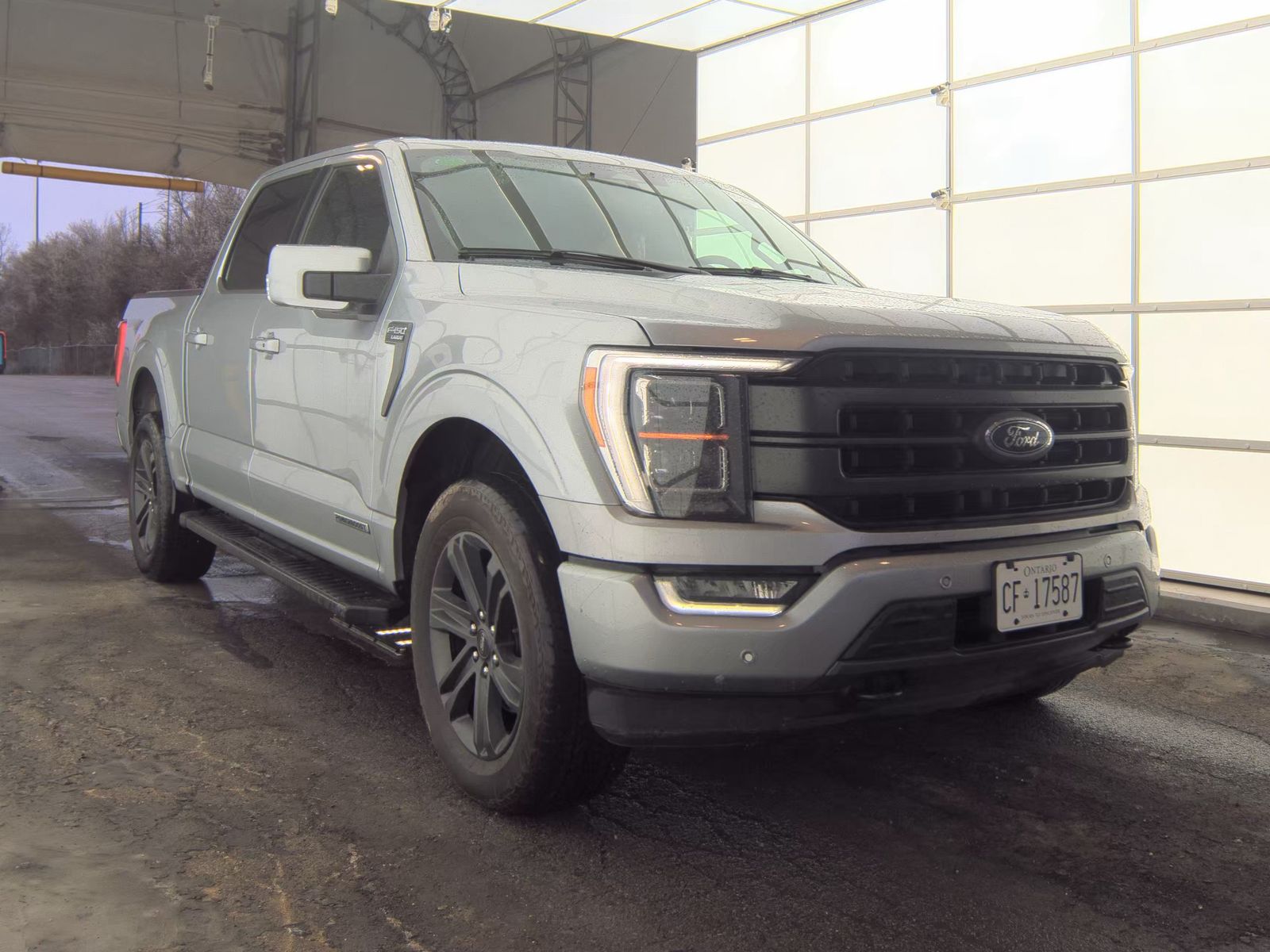 2023 Ford F-150 Hybrid Lariat AWD