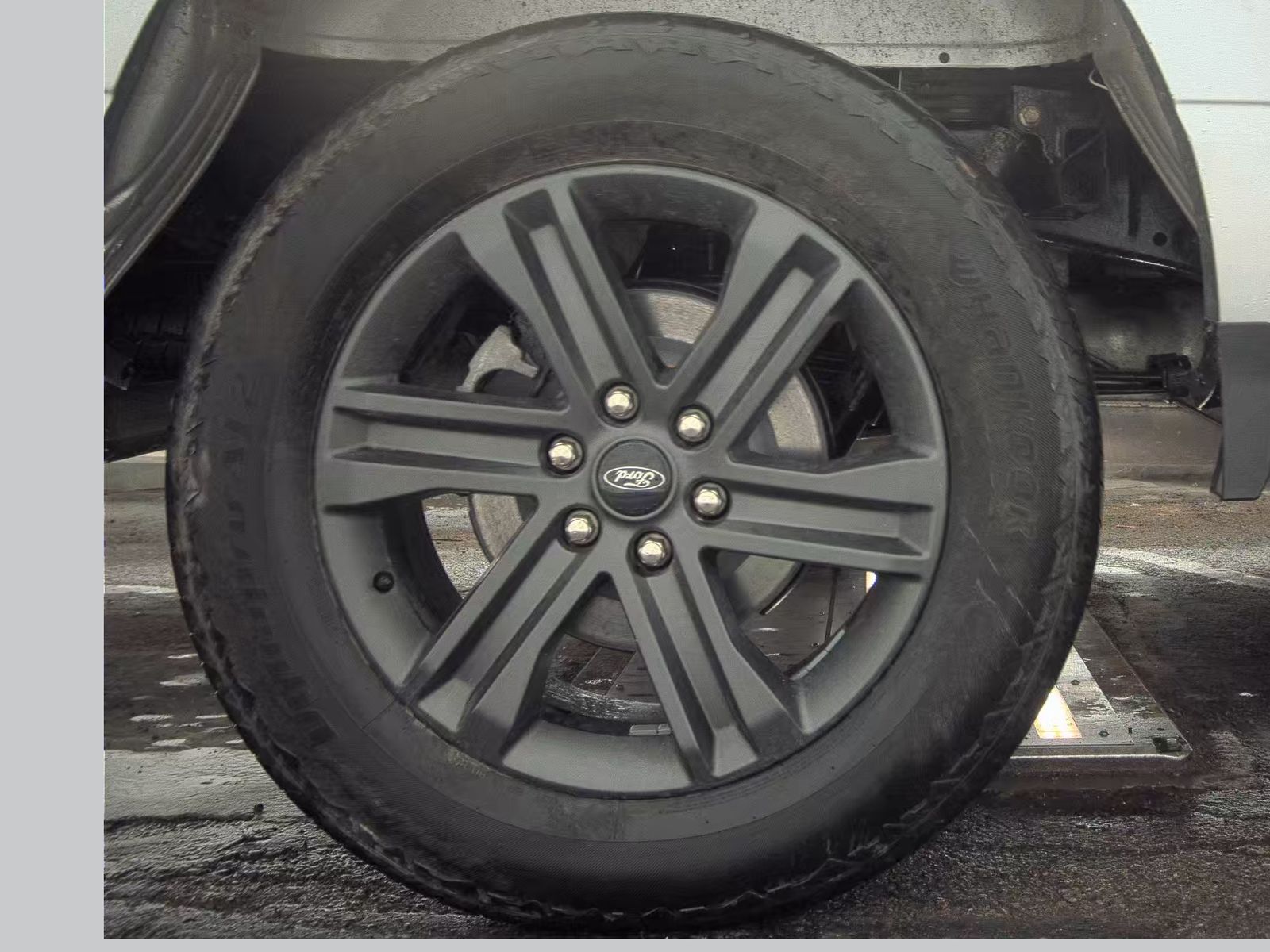 2023 Ford F-150 Hybrid Lariat AWD