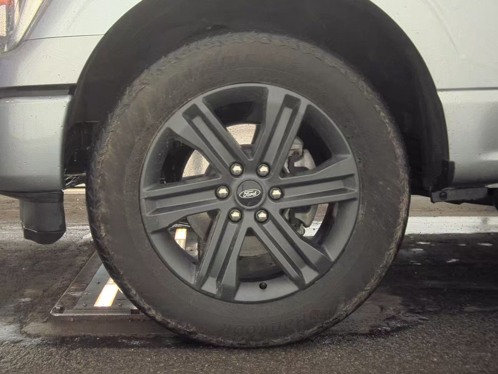 2023 Ford F-150 Hybrid Lariat AWD