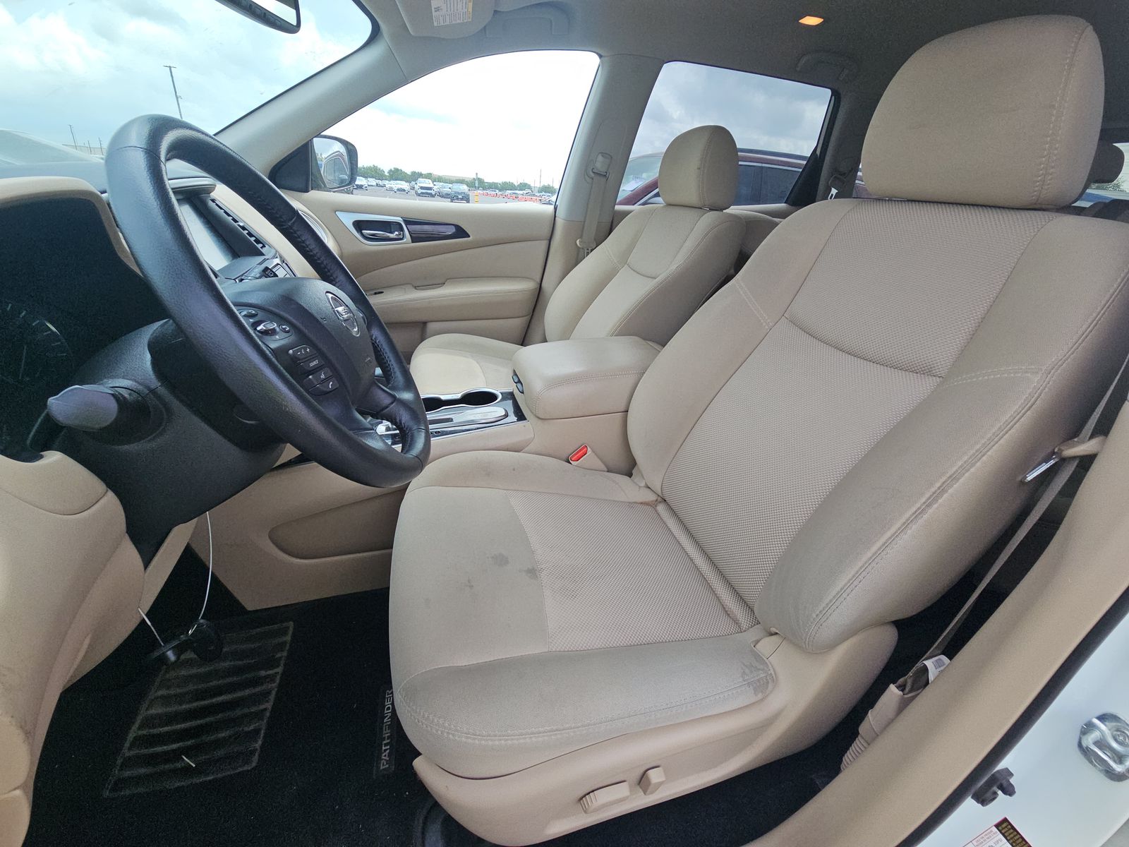 2018 Nissan Pathfinder SV FWD