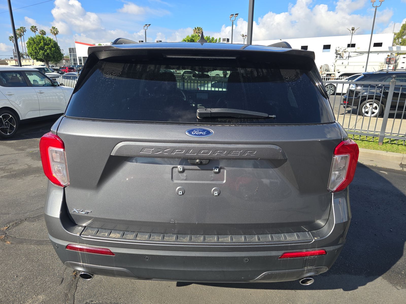 FORD EXPLORER - 6