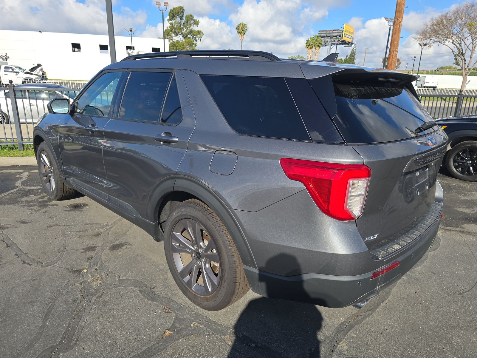 FORD EXPLORER - 7
