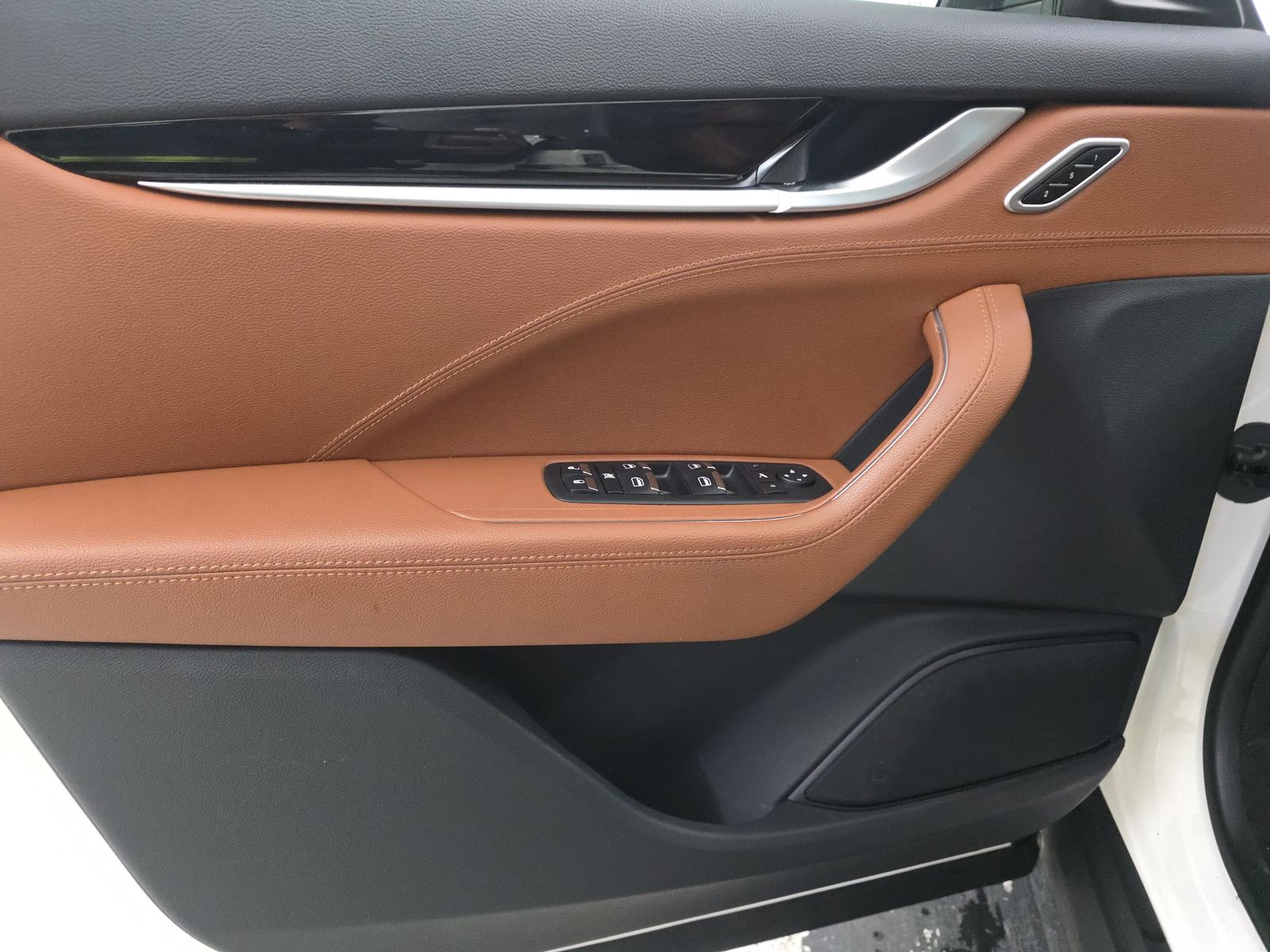 2021 Maserati Levante Base AWD