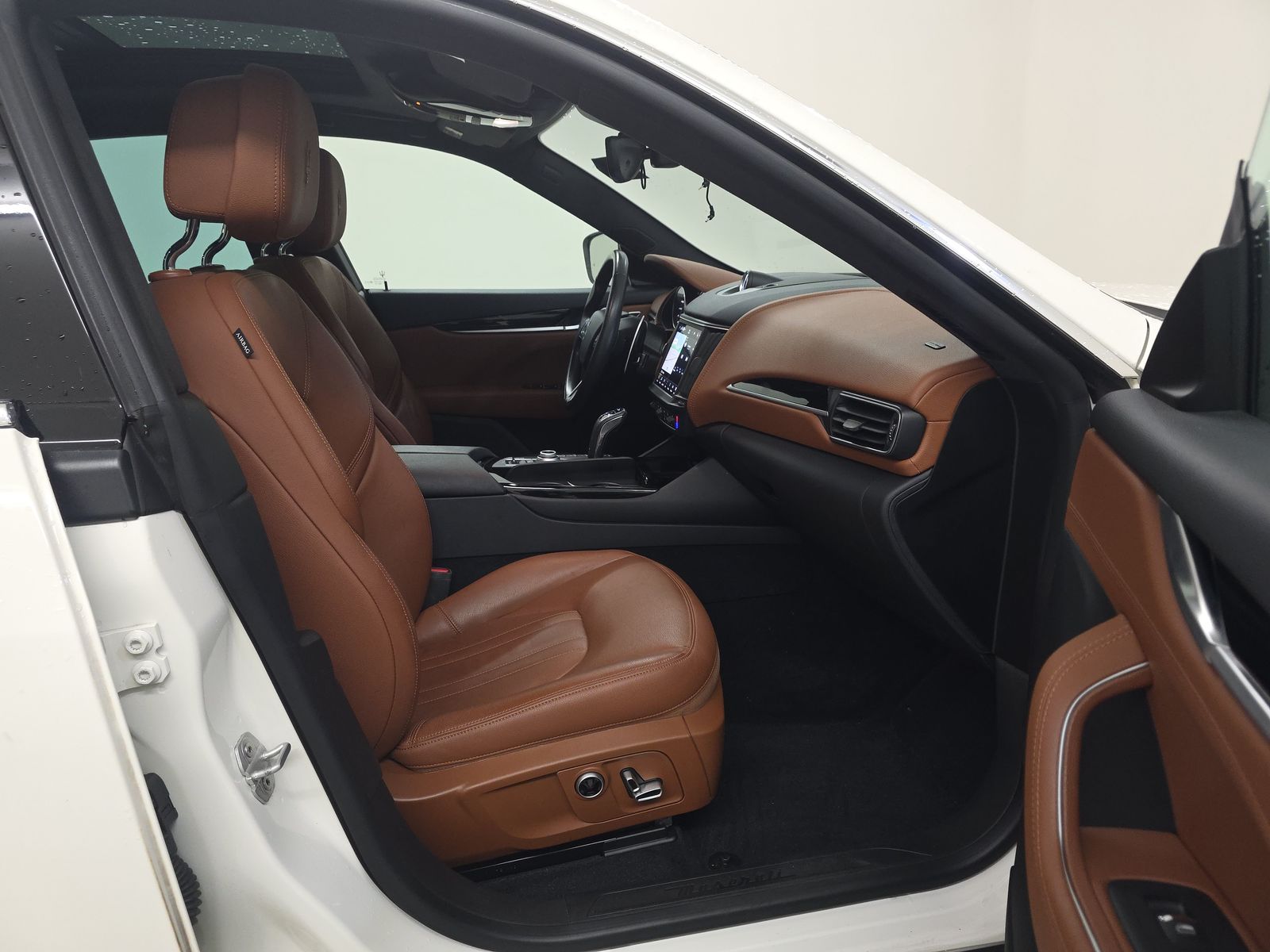 2021 Maserati Levante Base AWD