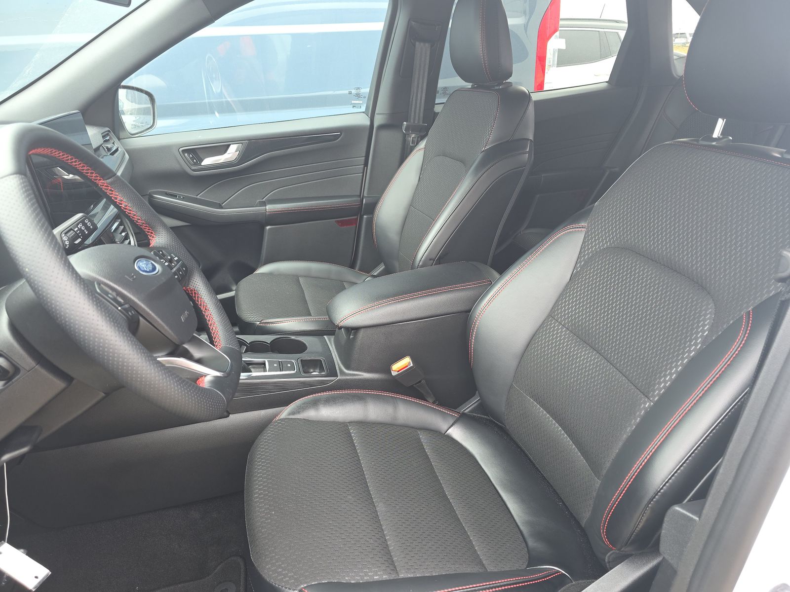 2025 Ford Escape Hybrid ST-Line Elite AWD