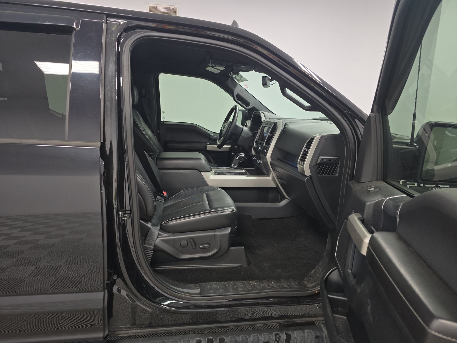 2019 Ford F-150 Lariat AWD