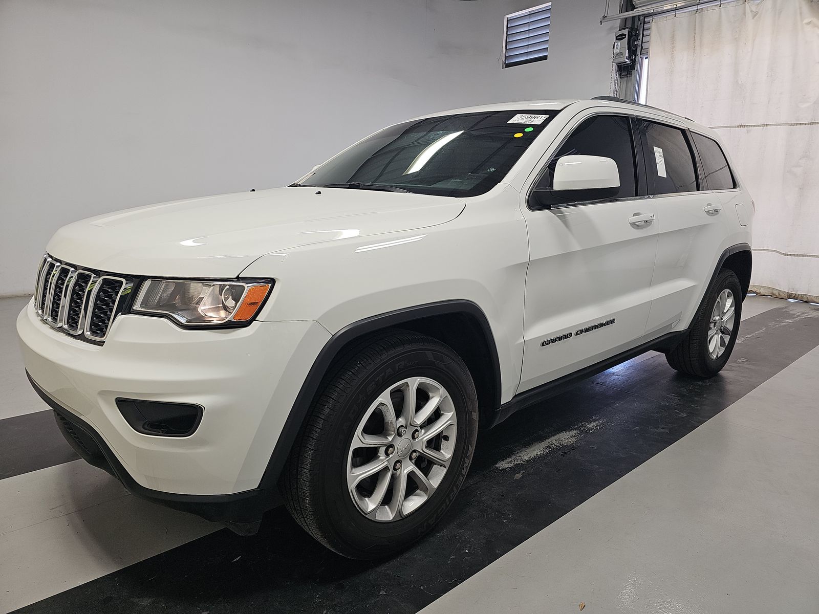 JEEP LAREDO E EDITION - 1