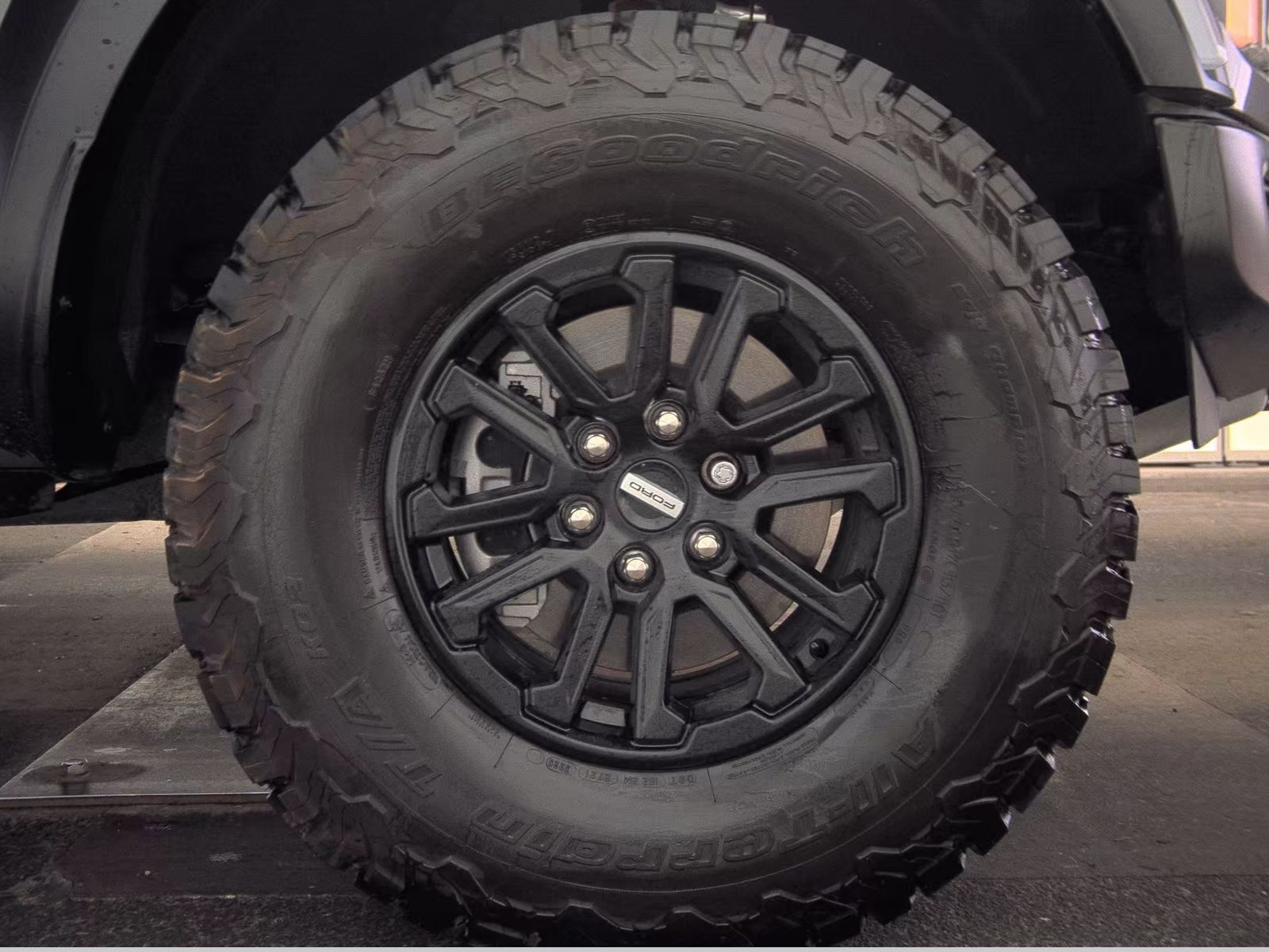 2025 Ford F-150 Raptor AWD