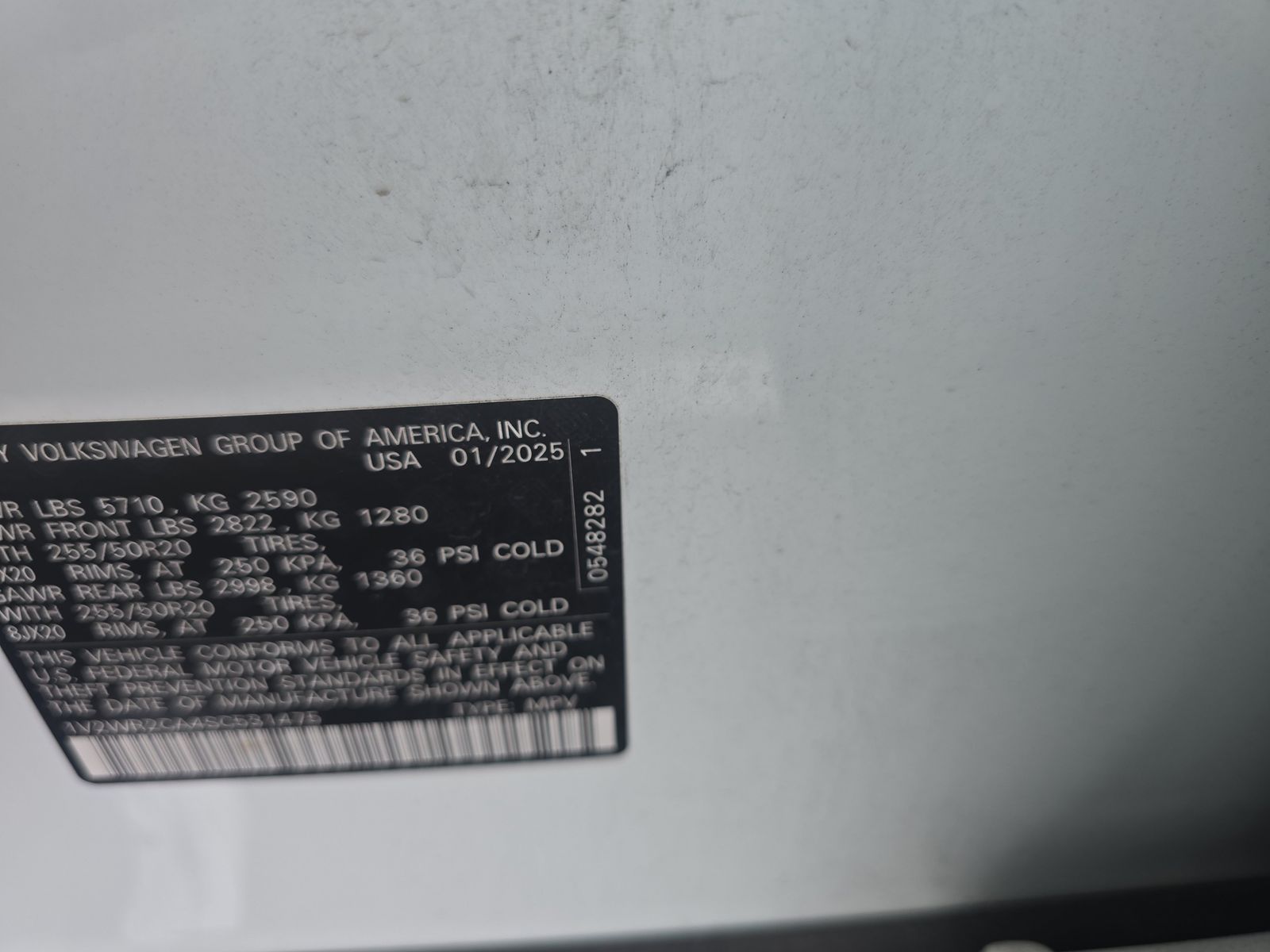 2025 Volkswagen Atlas 2.0T SE FWD