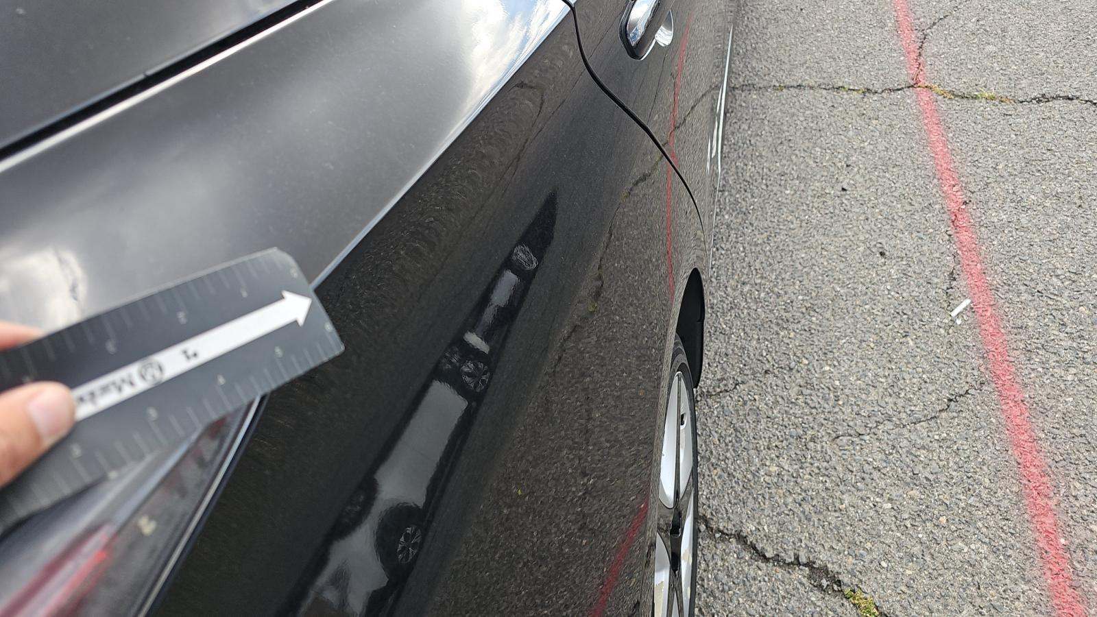 2016 Toyota Prius Three Touring FWD