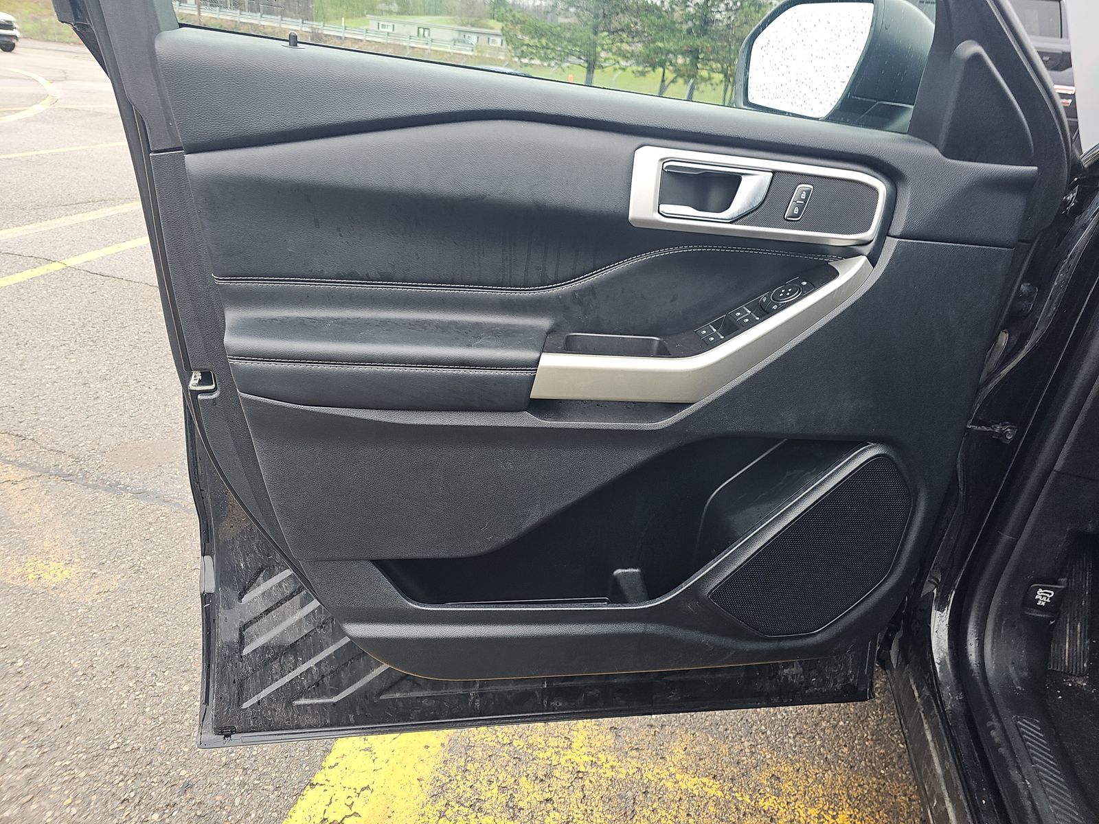 2022 Ford Explorer XLT AWD