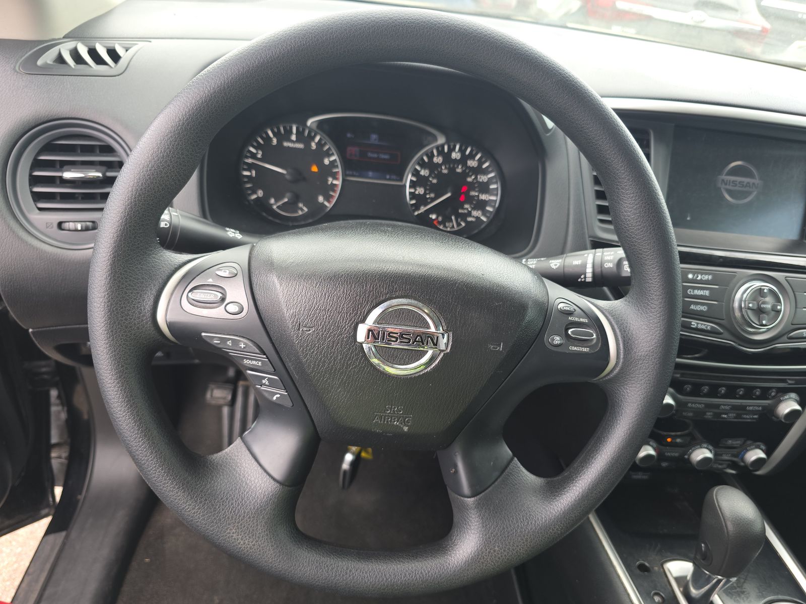 2020 Nissan Pathfinder S FWD