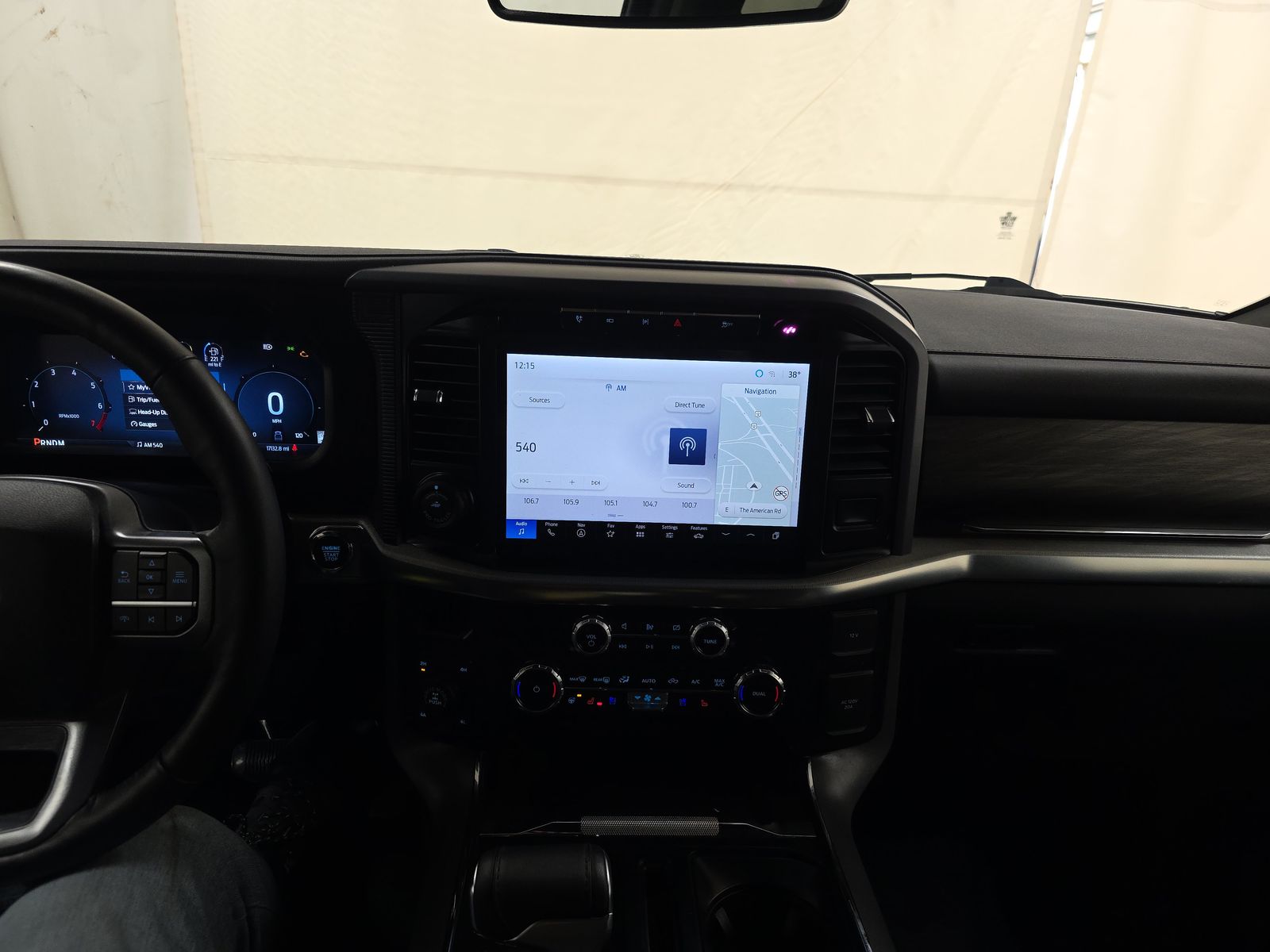 2024 Ford F-150 Hybrid Lariat AWD