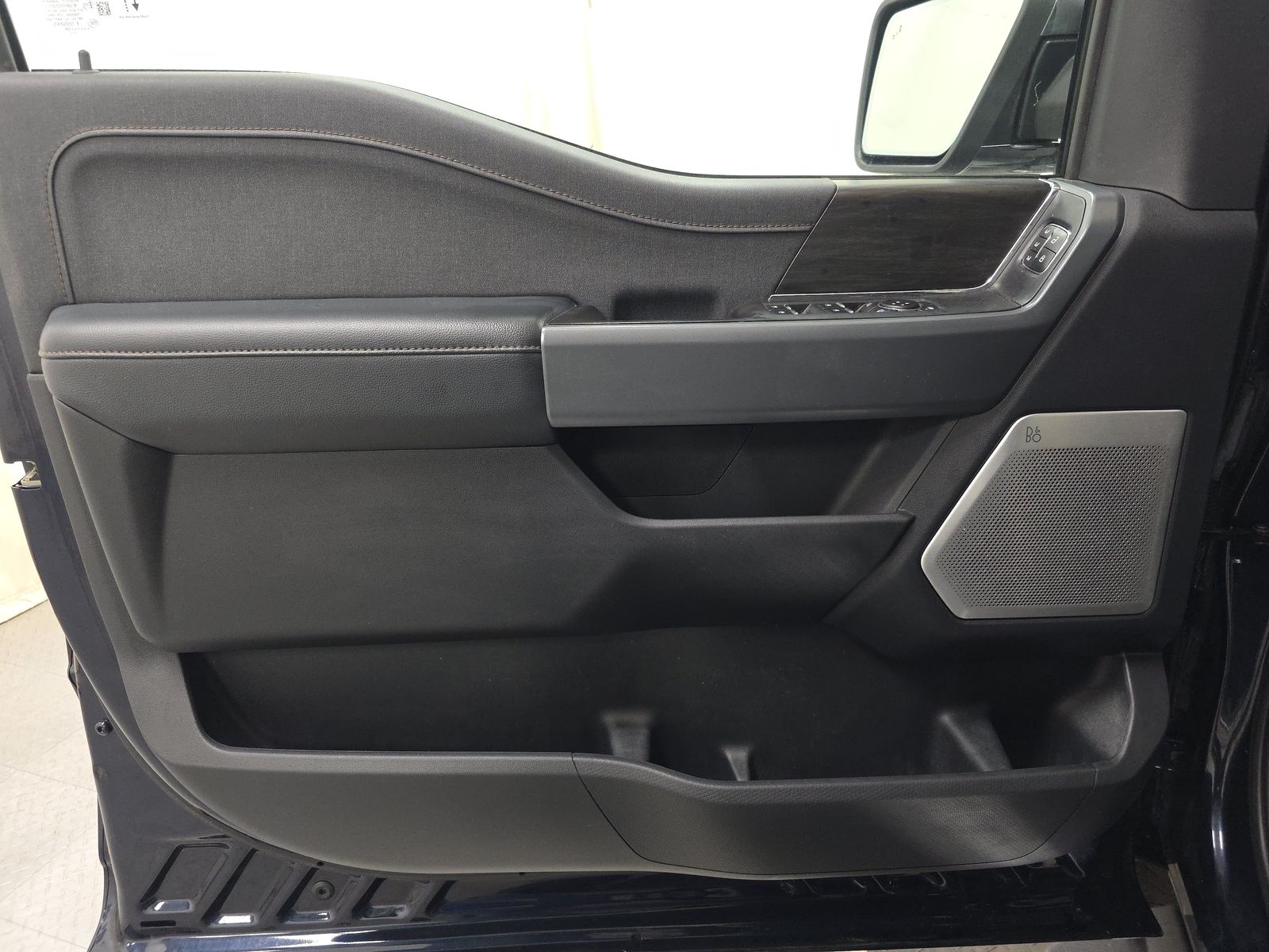 2024 Ford F-150 Hybrid Lariat AWD