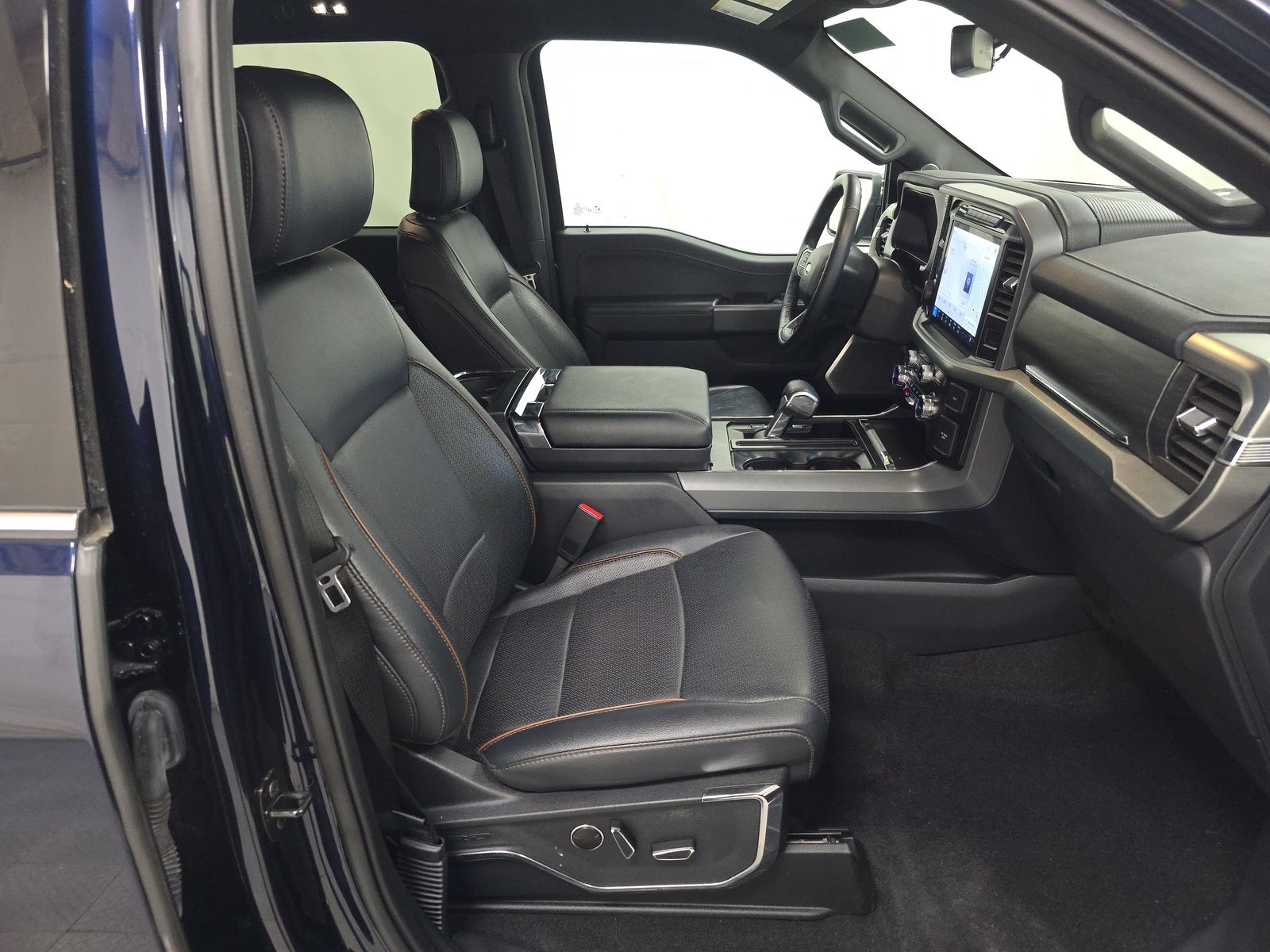 2024 Ford F-150 Hybrid Lariat AWD