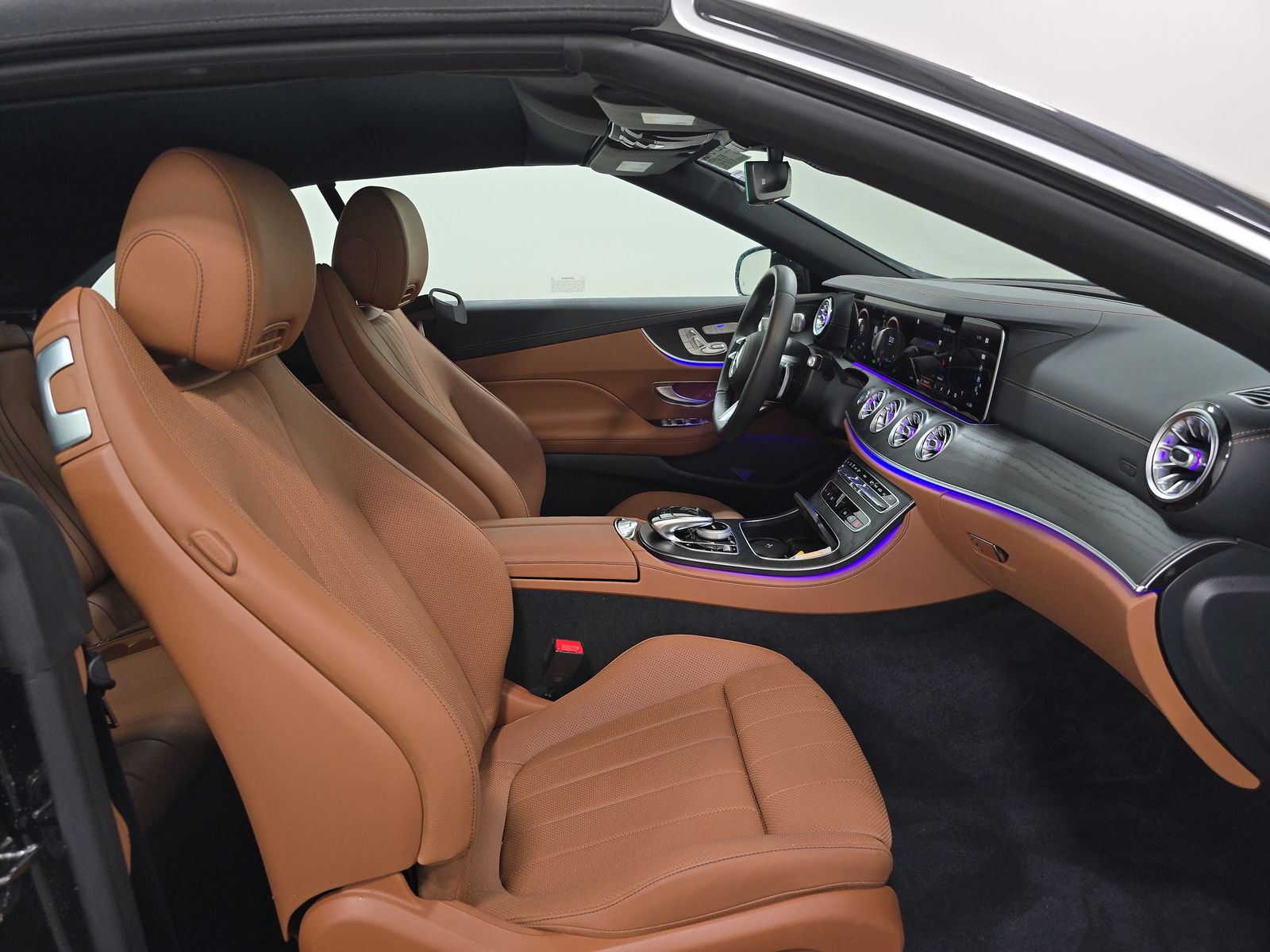 MERCEDES-BENZ E-CLASS - 9