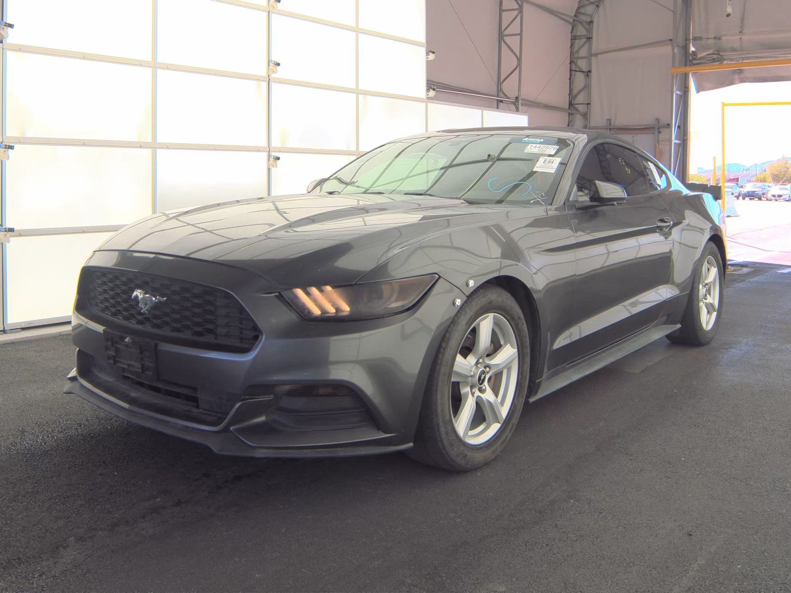 2017 Ford Mustang V6 RWD