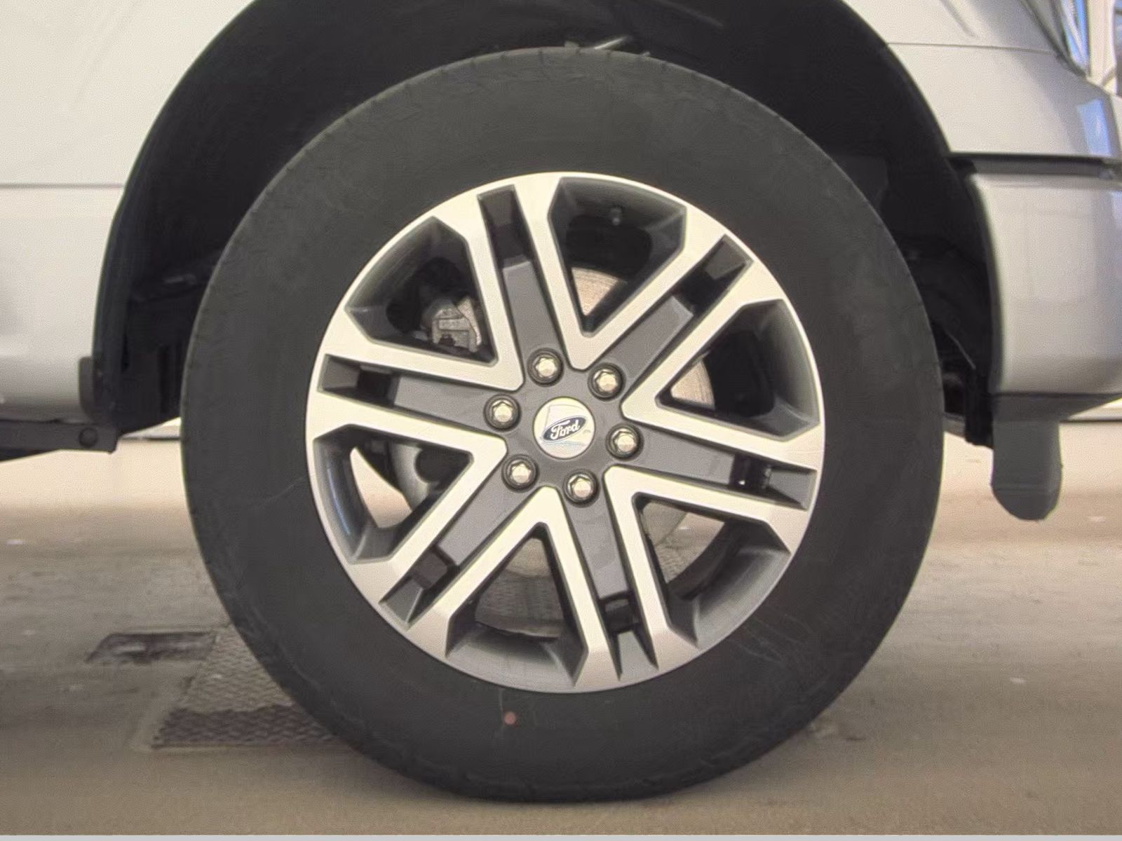 2023 Ford F-150 XL AWD