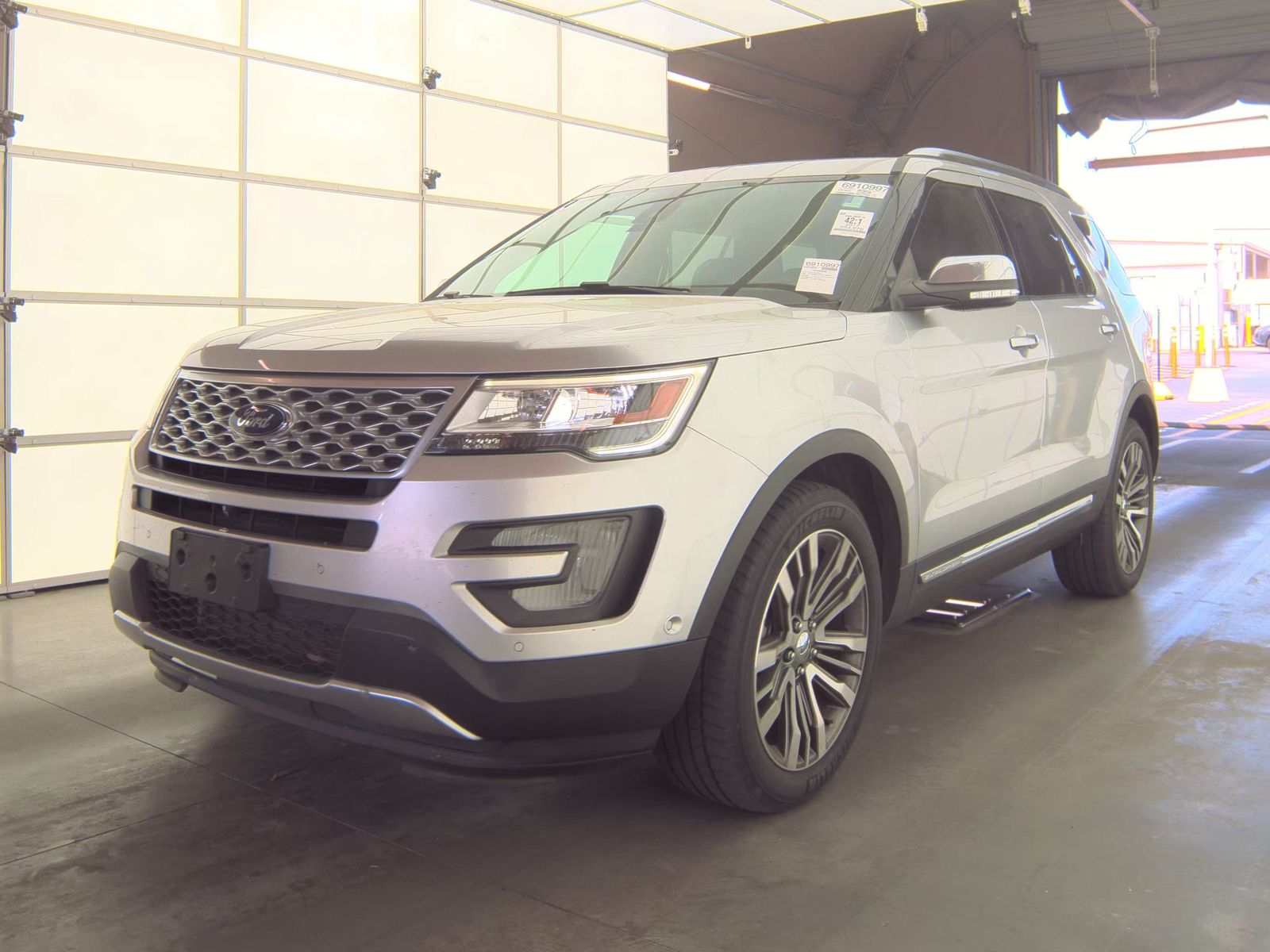 2017 Ford Explorer Platinum AWD