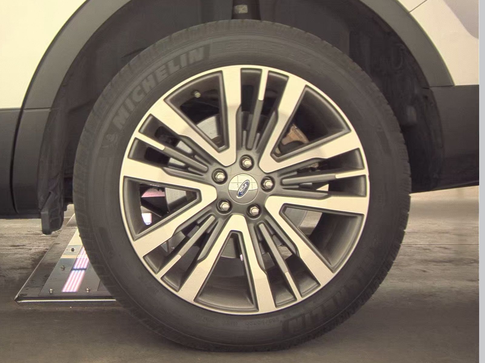 2017 Ford Explorer Platinum AWD