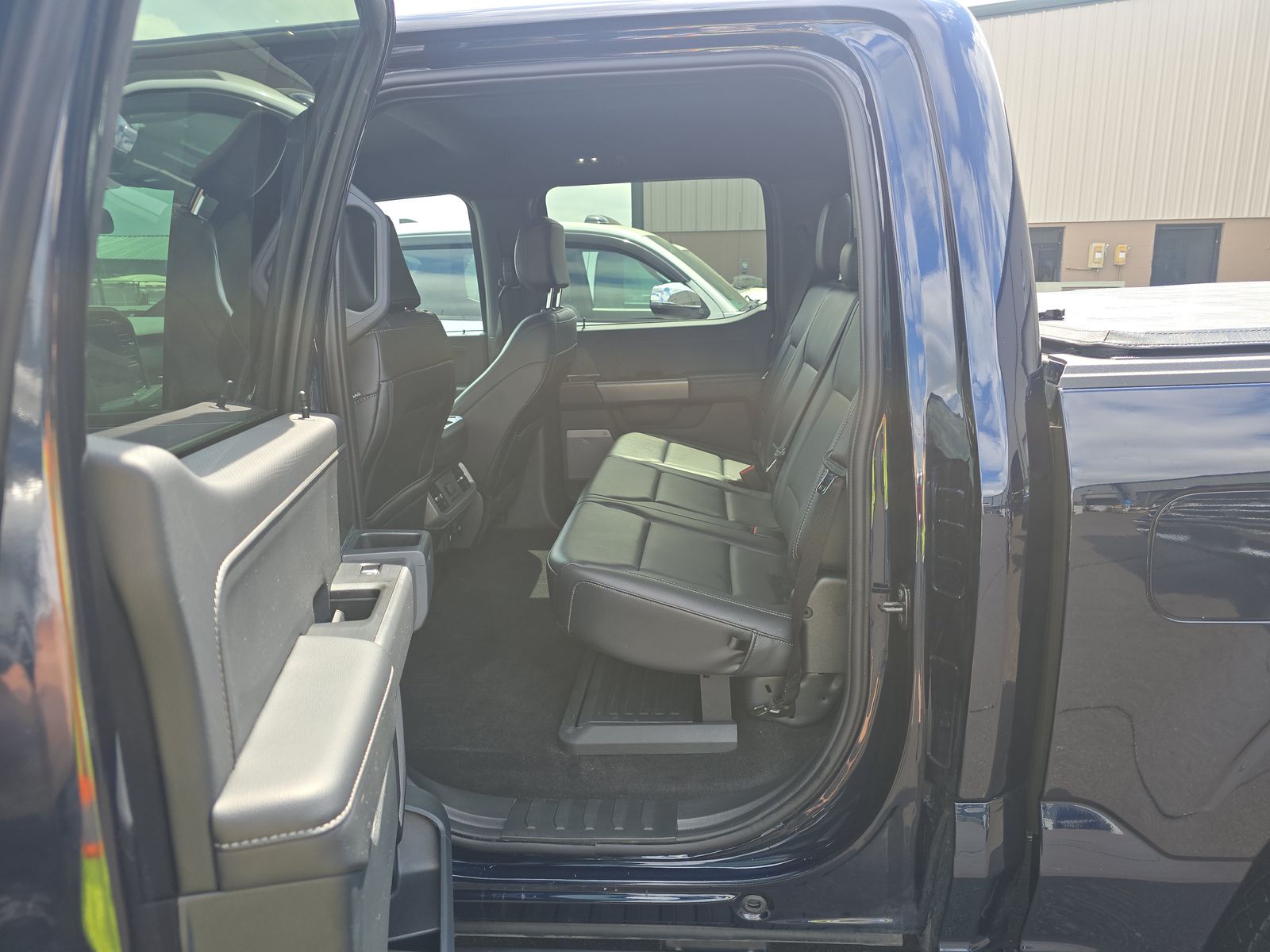 2025 Ford F-150 Hybrid XLT AWD