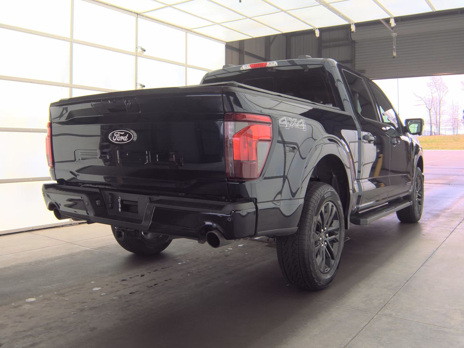 2025 Ford F-150 Hybrid XLT AWD