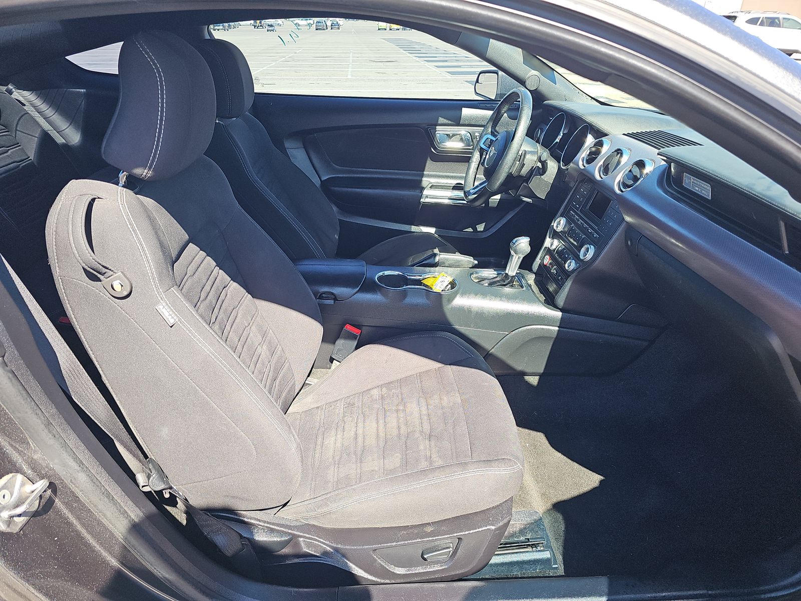 2017 Ford Mustang EcoBoost RWD