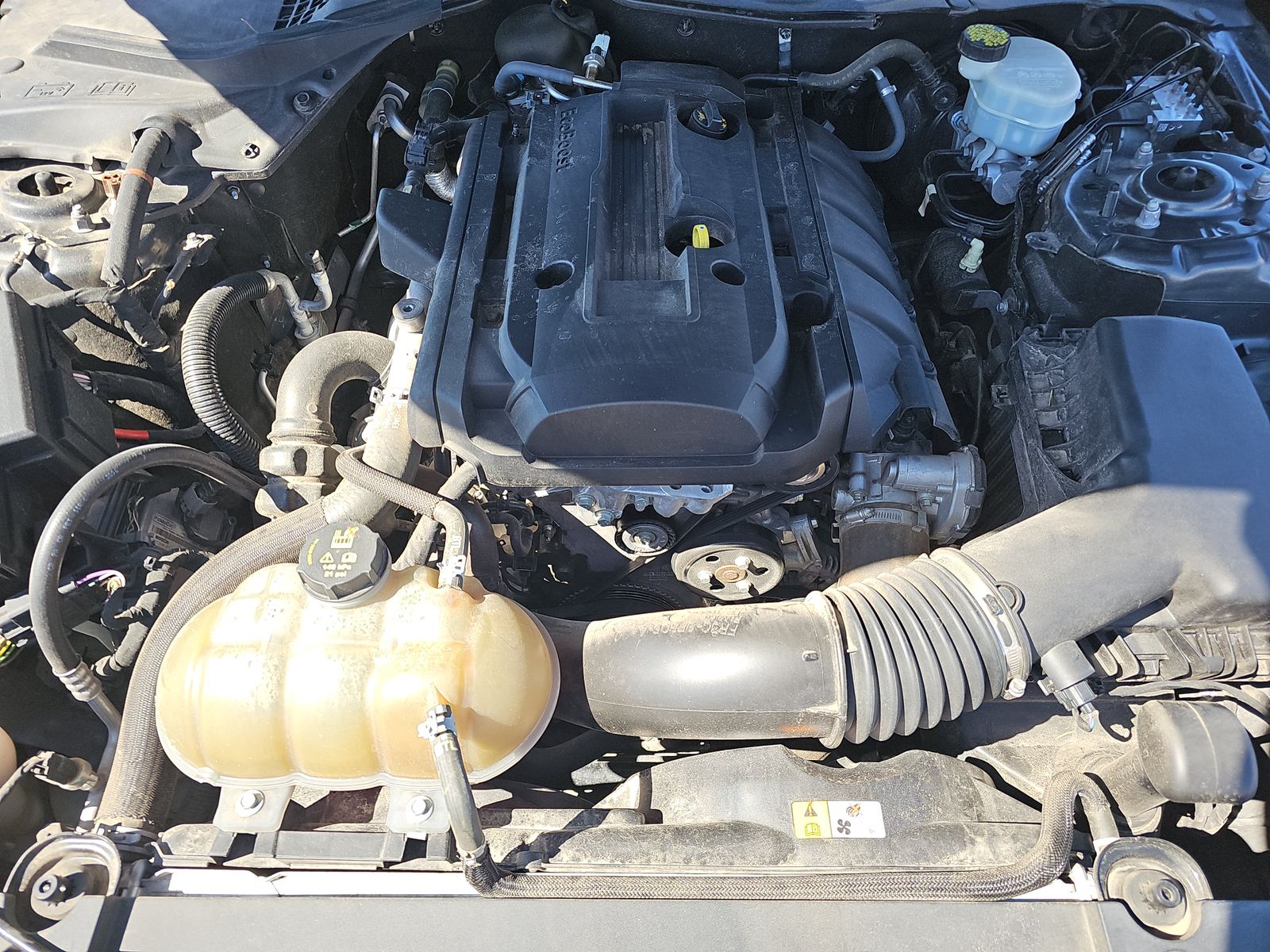 2017 Ford Mustang EcoBoost RWD