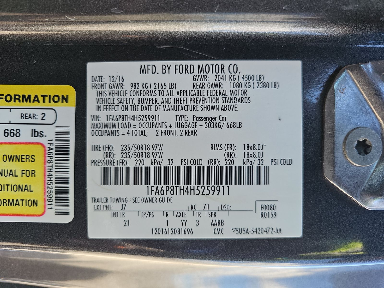 2017 Ford Mustang EcoBoost RWD