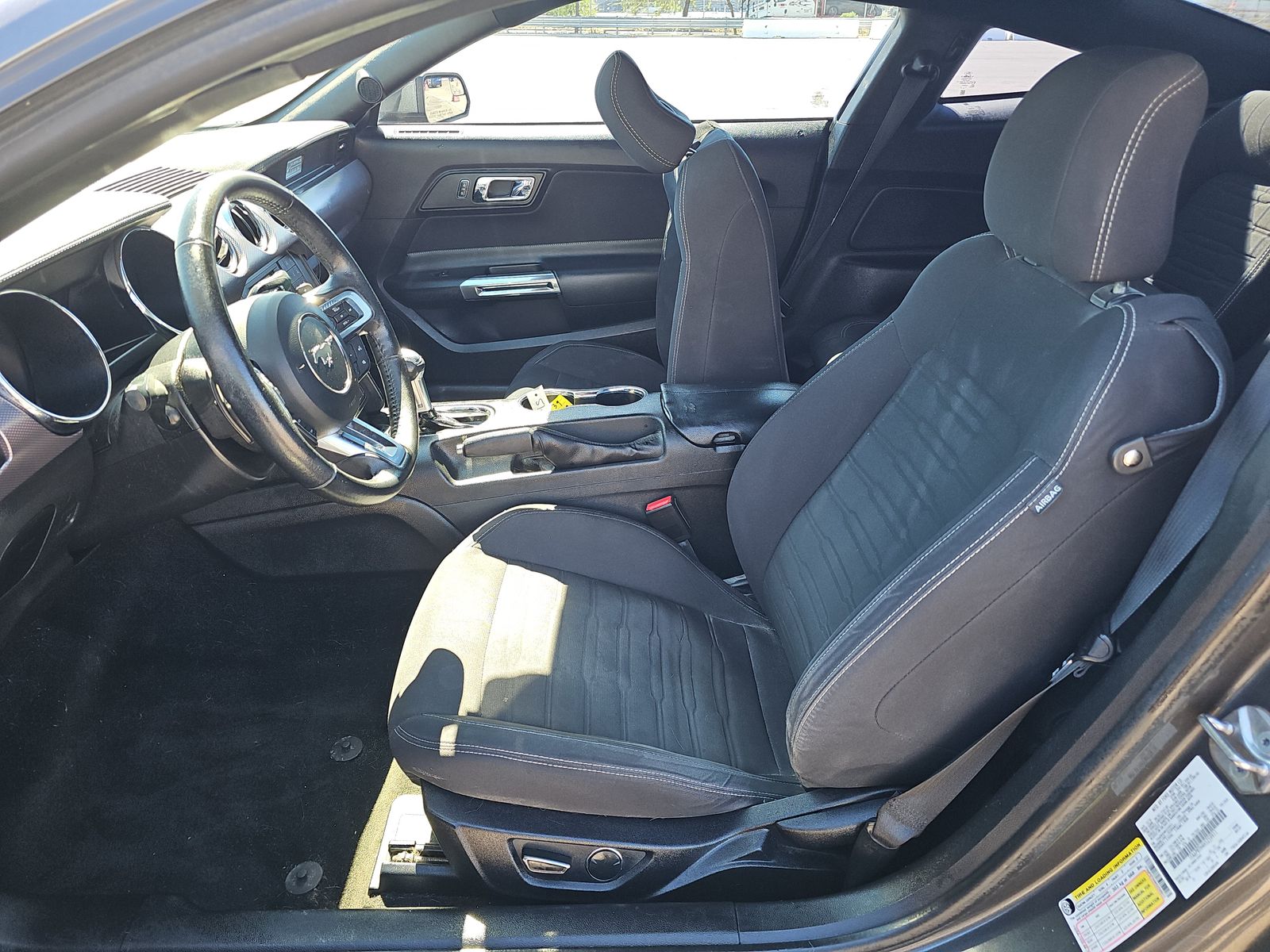 2017 Ford Mustang EcoBoost RWD