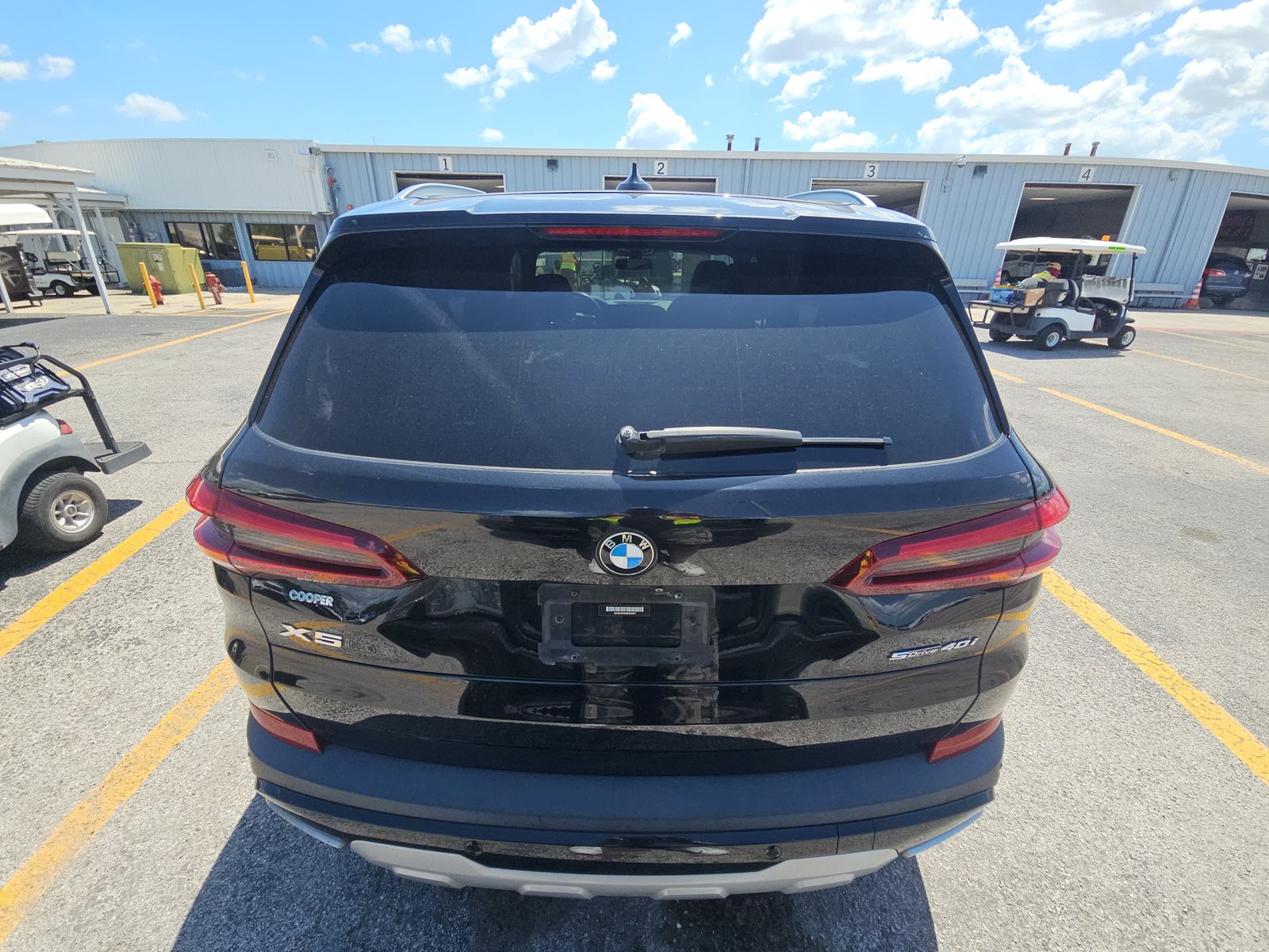 2021 BMW X5 sDrive40i RWD