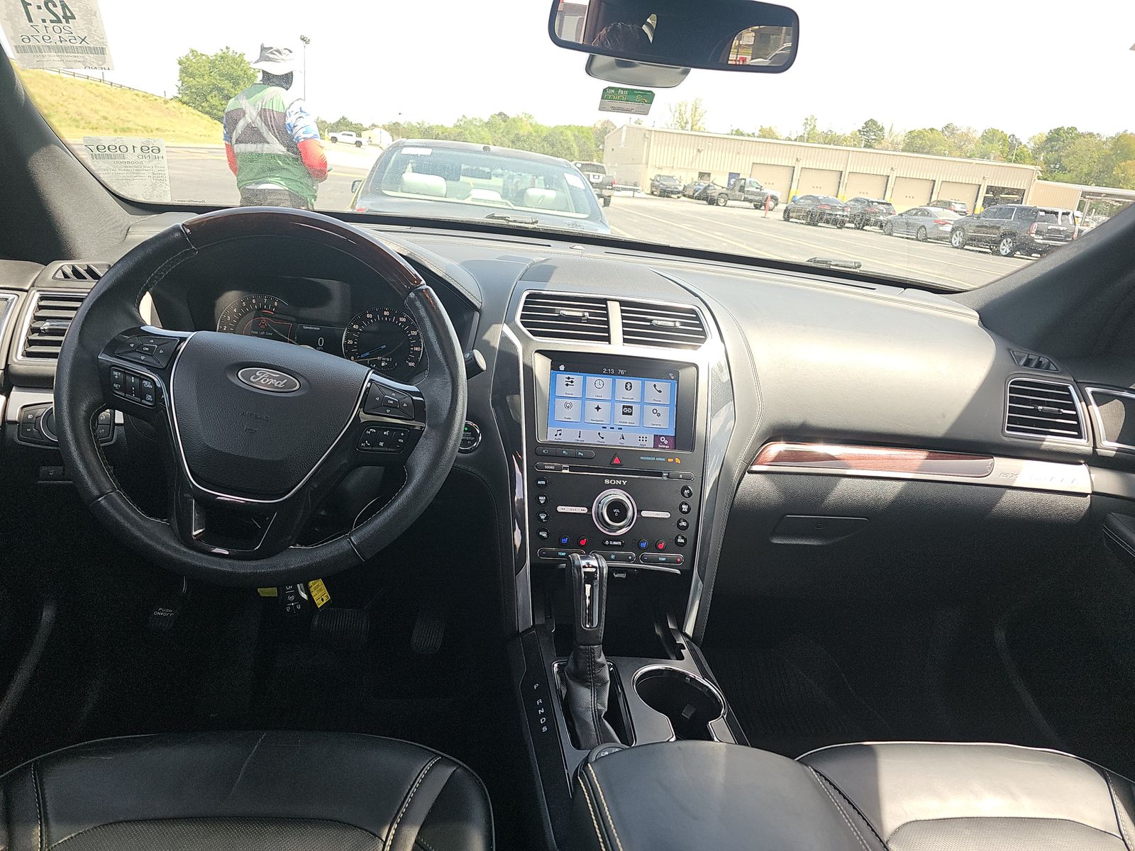 2017 Ford Explorer Platinum AWD